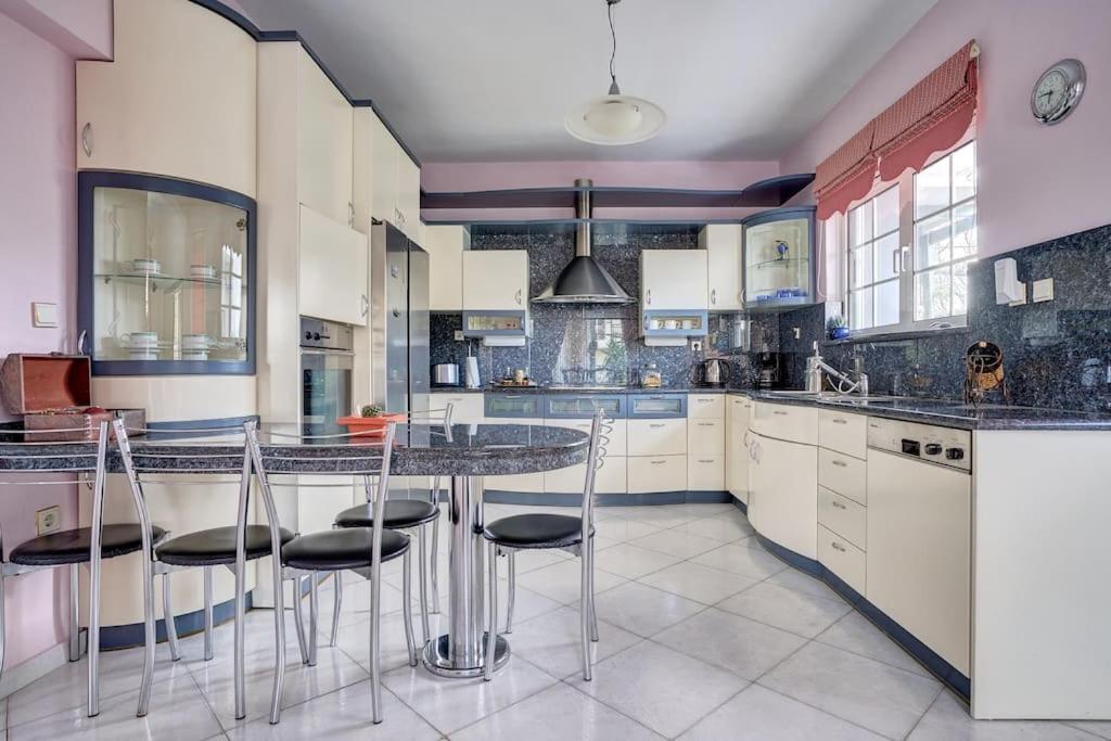 Chrysanthi Luxury In Salakos, With Pool & Jacuzzi, Near Villa *