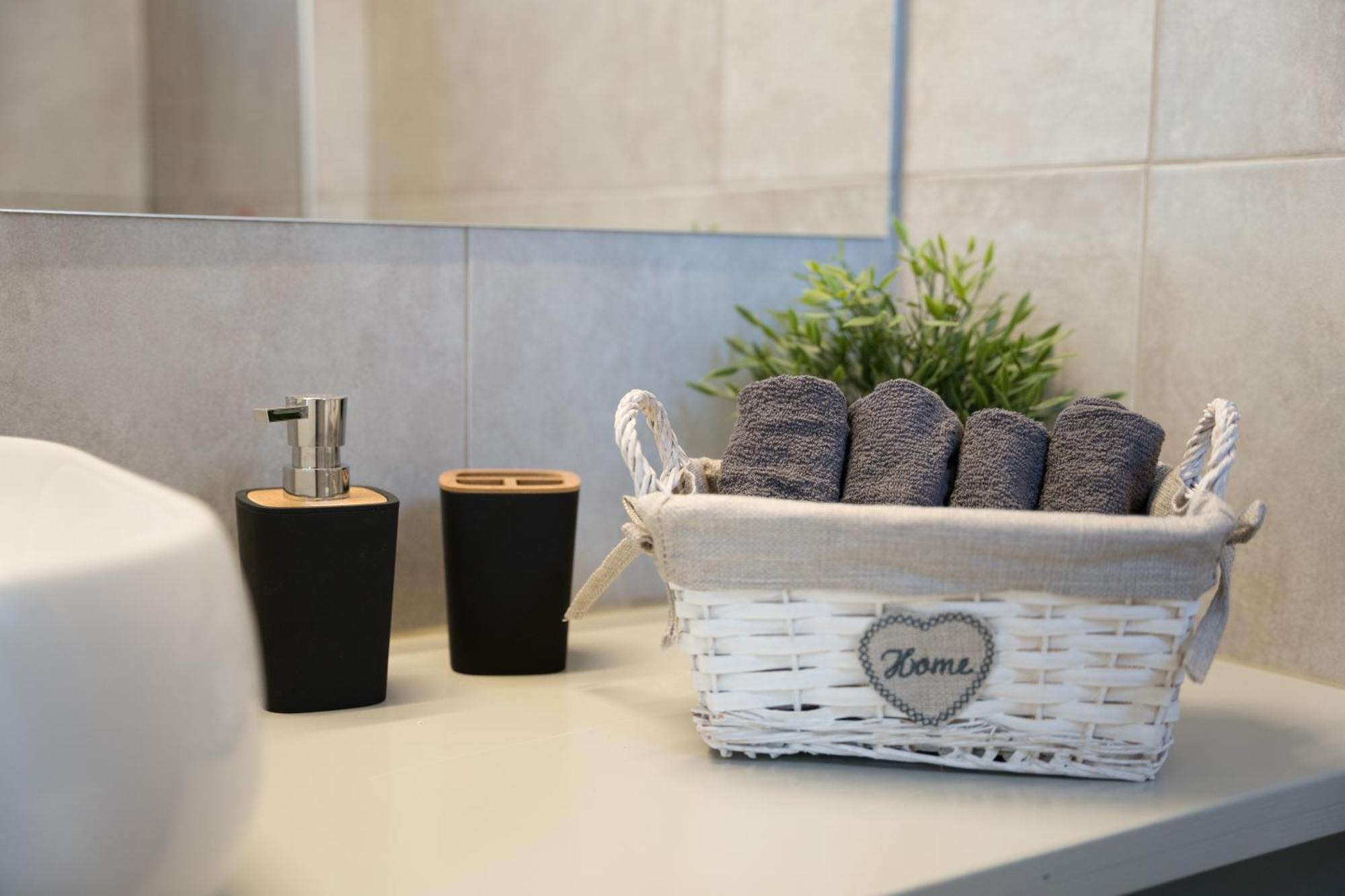 Platon Apartment