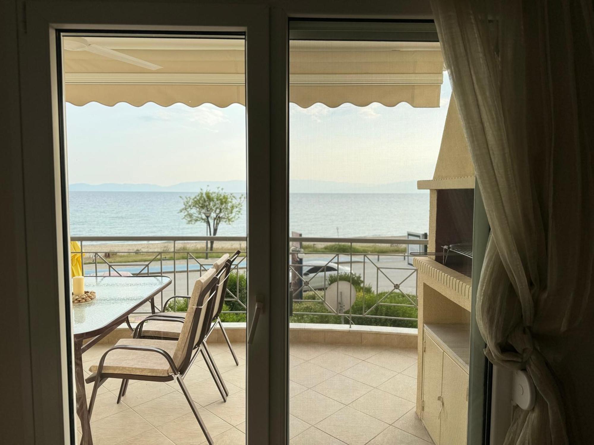 Sea 2 Paralia Ofryniou Orfanion