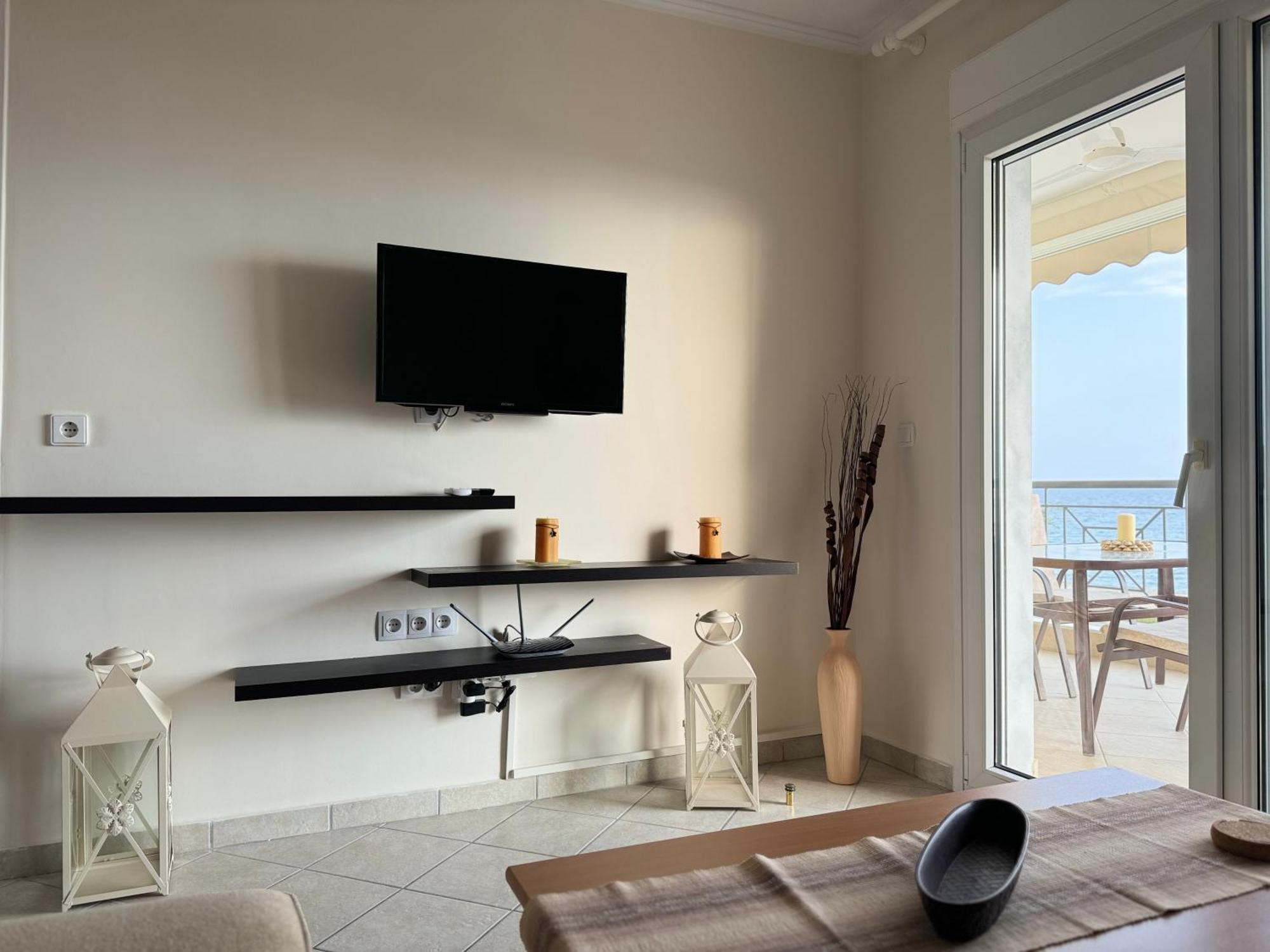 Sea 2 Paralia Ofryniou Apartment *