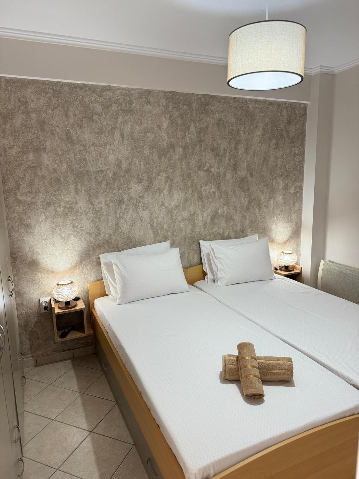 Sea 2 Paralia Ofryniou Apartment Orfanion