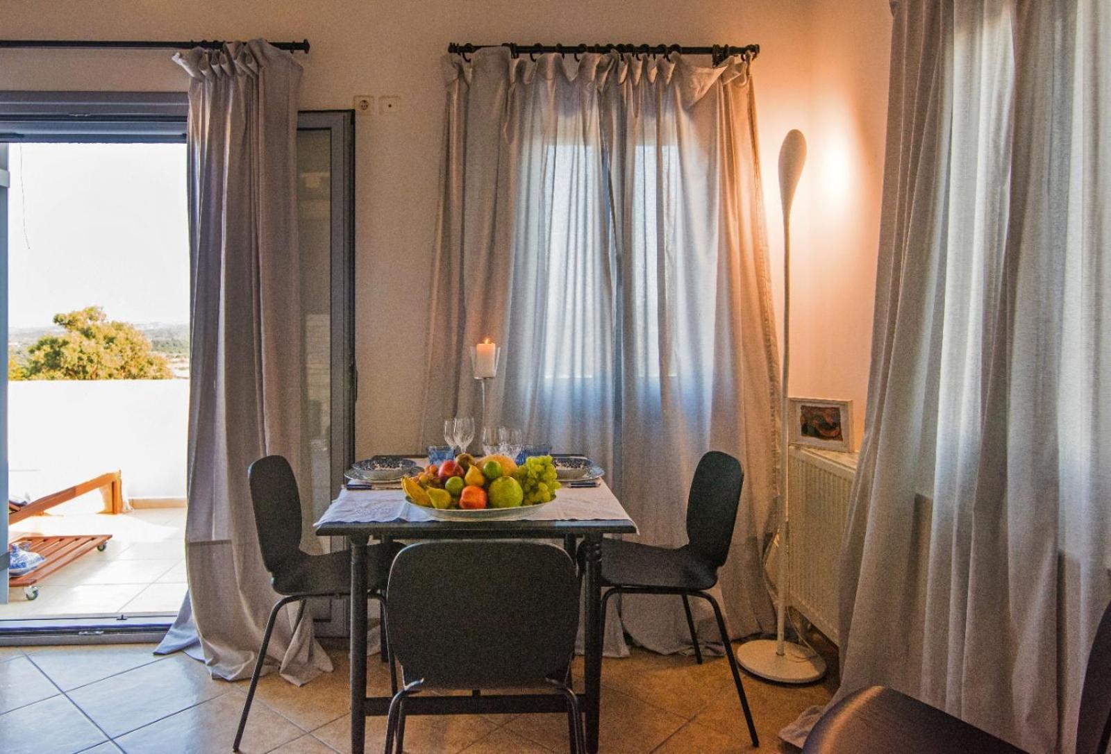 Domus Arch Residences Apartment