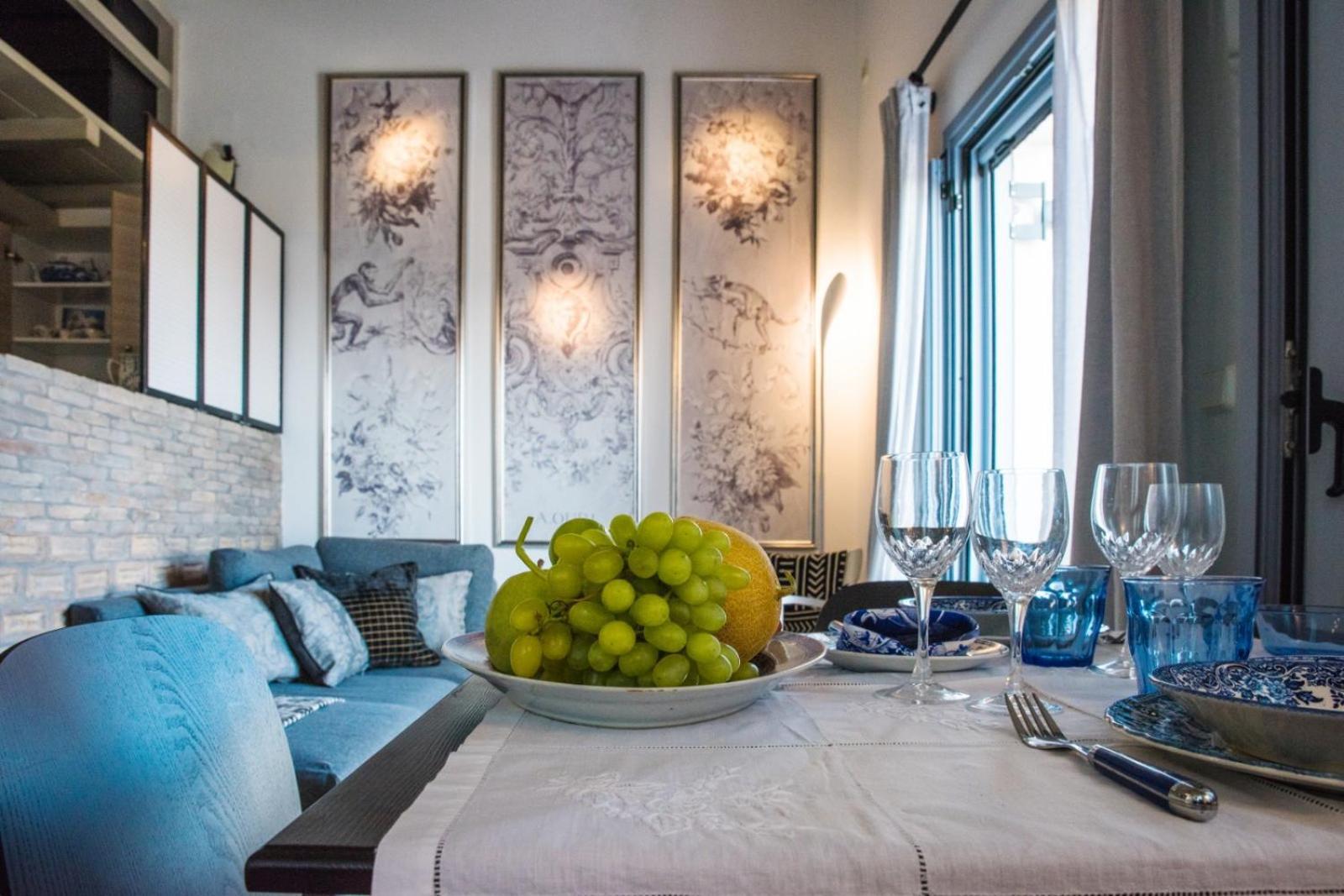 Domus Arch Residences Apartment