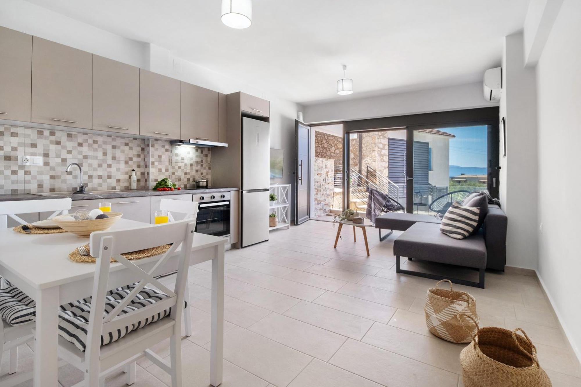 Oceanida Sofia Luxury Apartment Nikiana