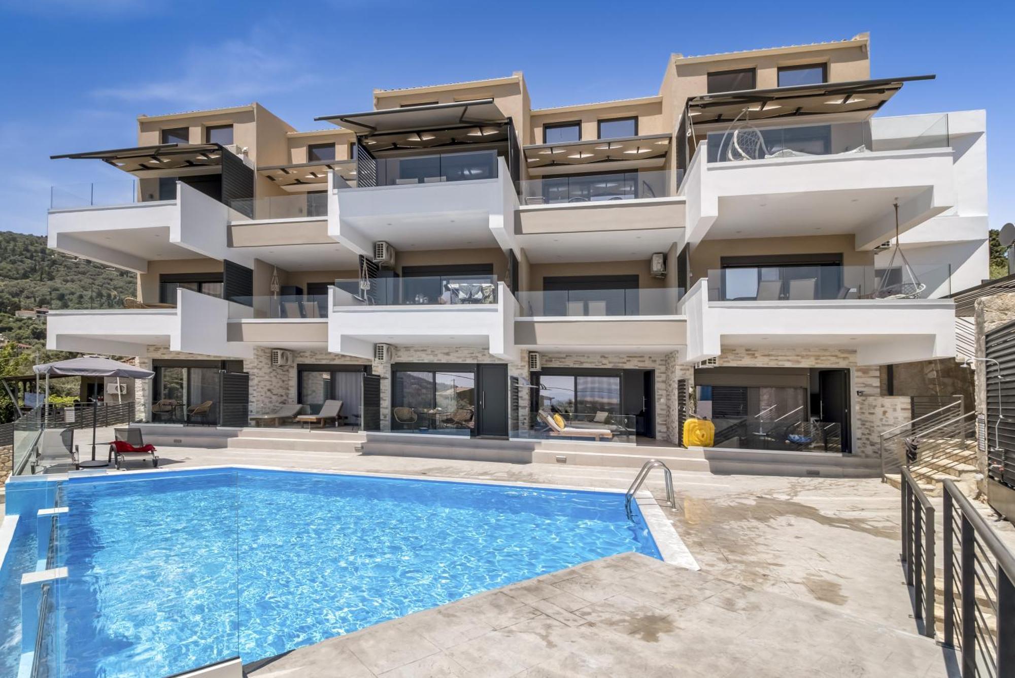 Oceanida Sofia Luxury * Nikiana