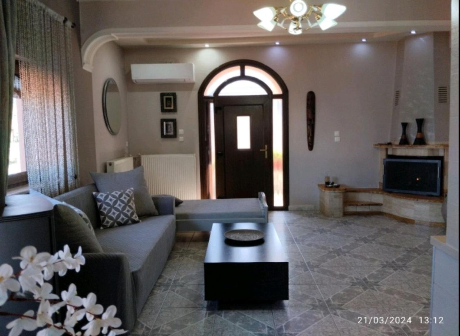 Sunrise Apartment Olympiada
