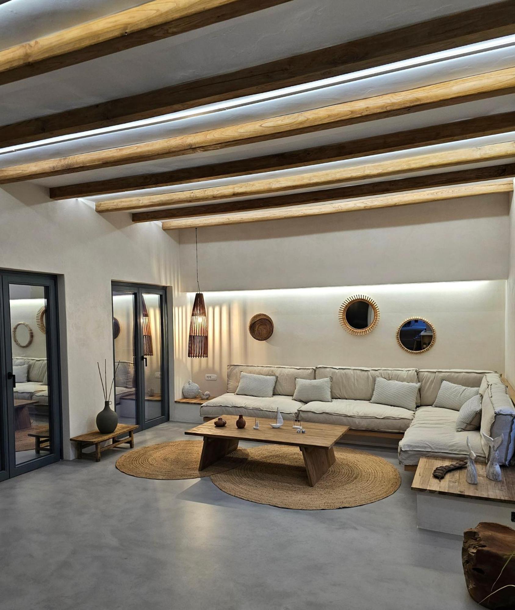 Lefki Sokolata Villa *