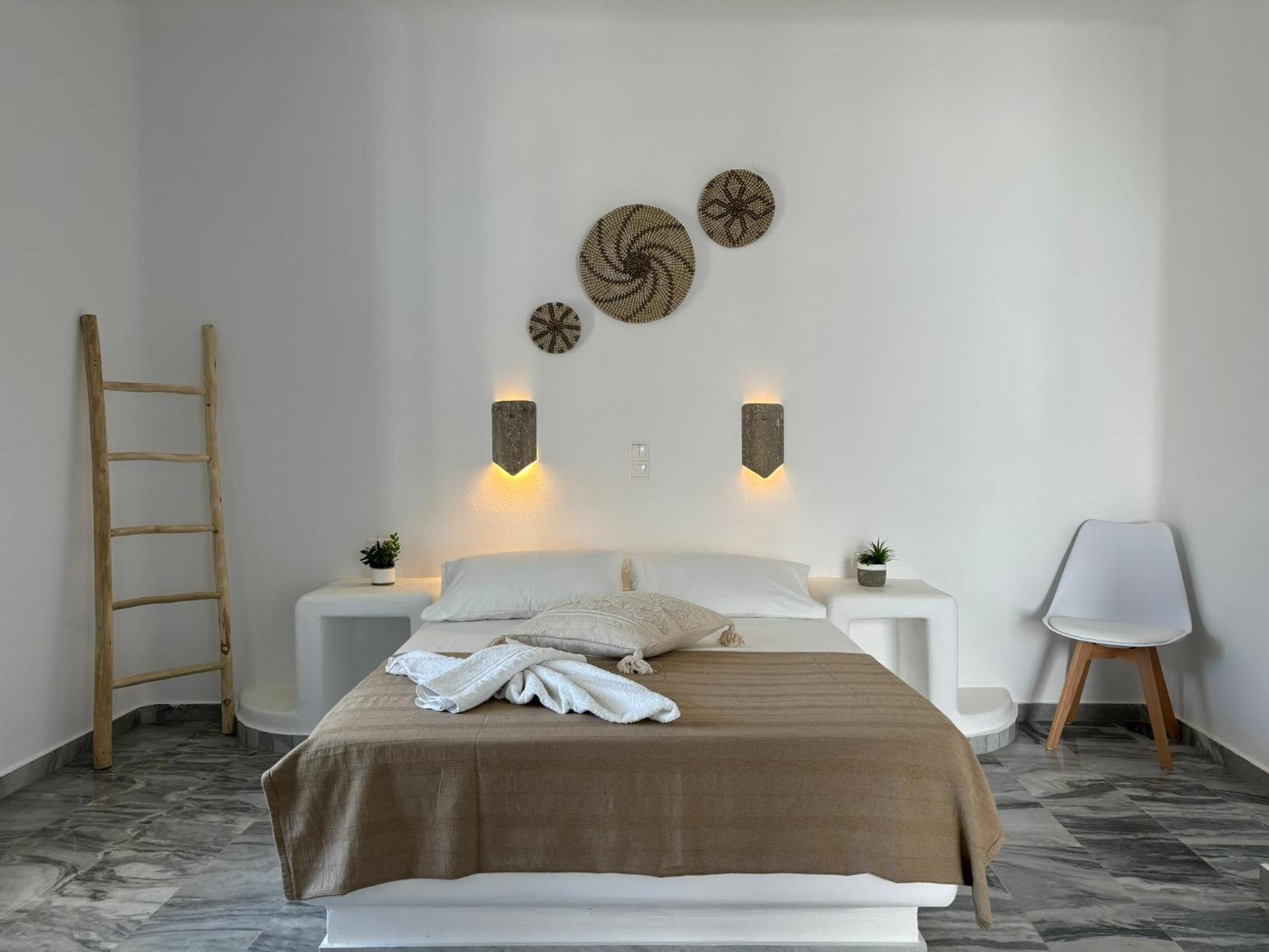 Magginas Parikia (Paros)