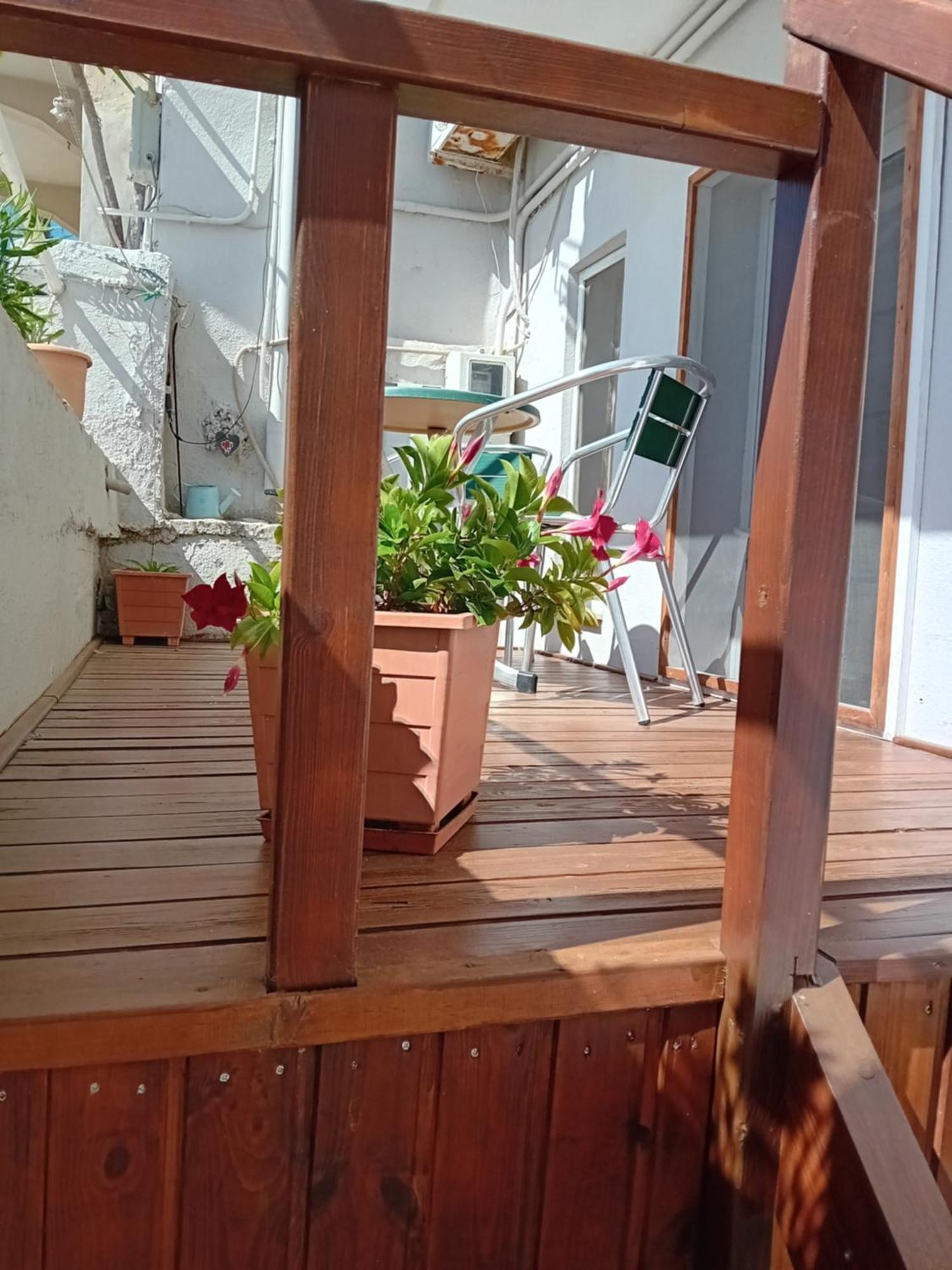 Fafalios Apartment *