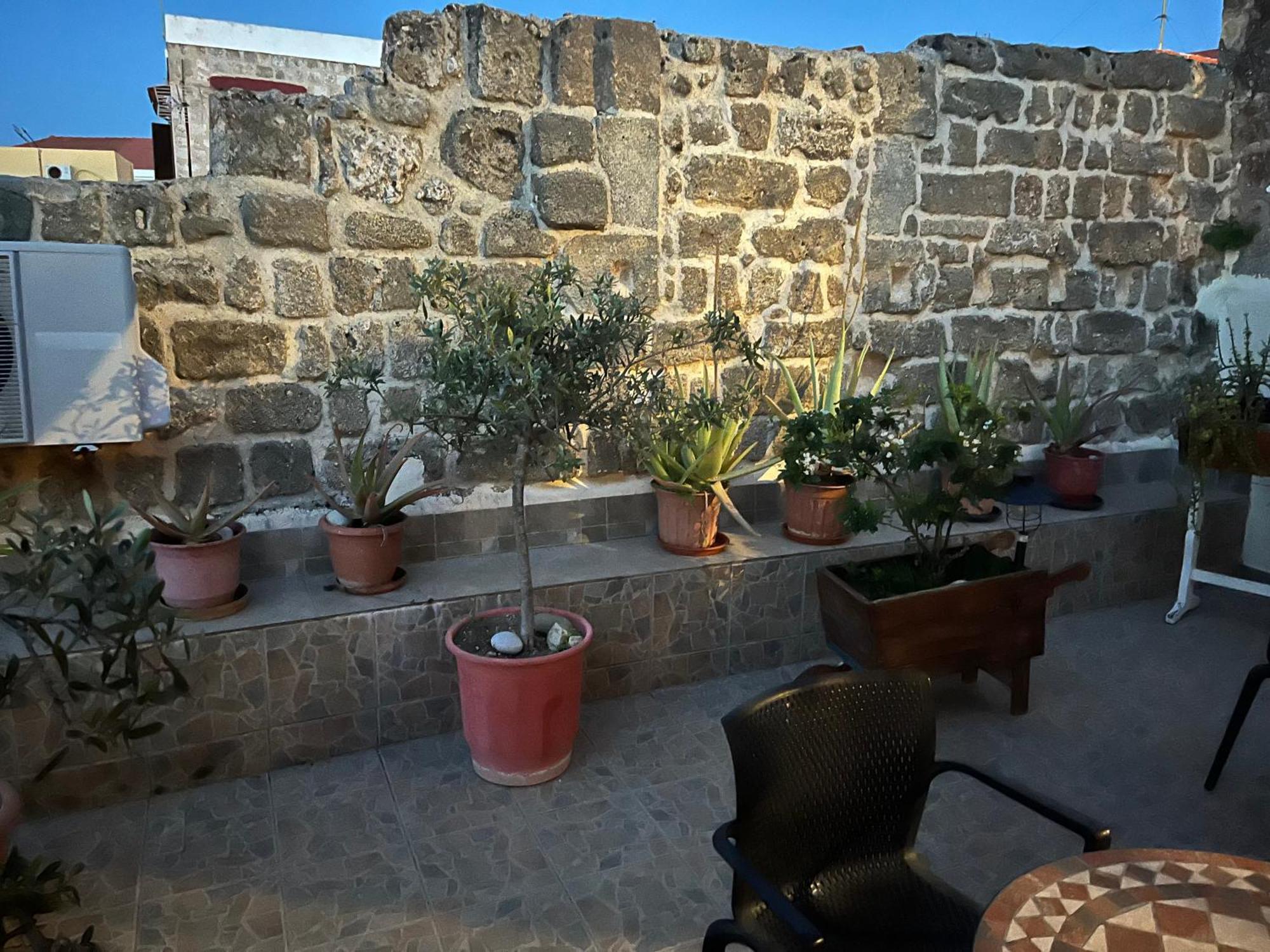 Eleni Guest house
