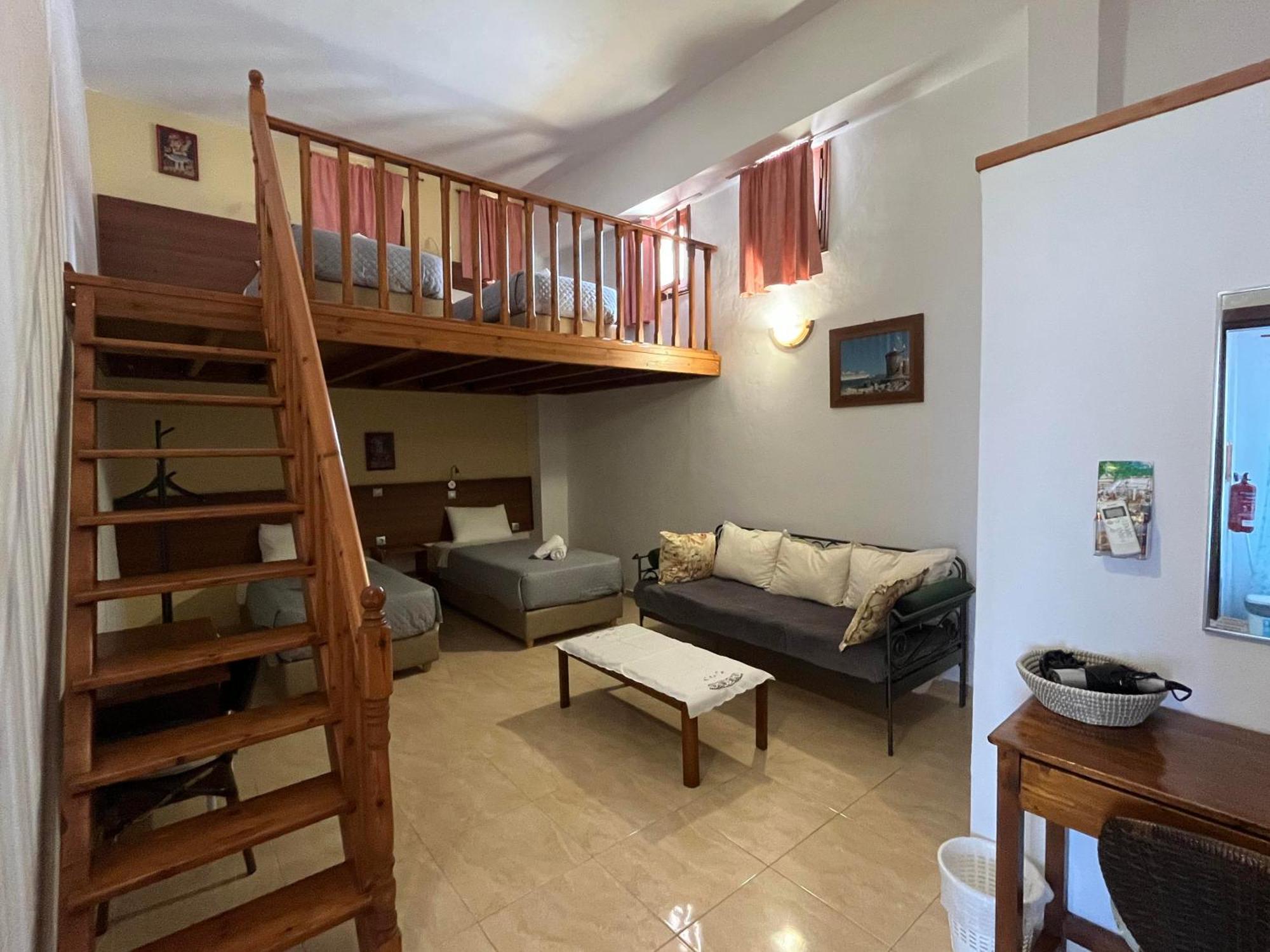 Eleni Guest house