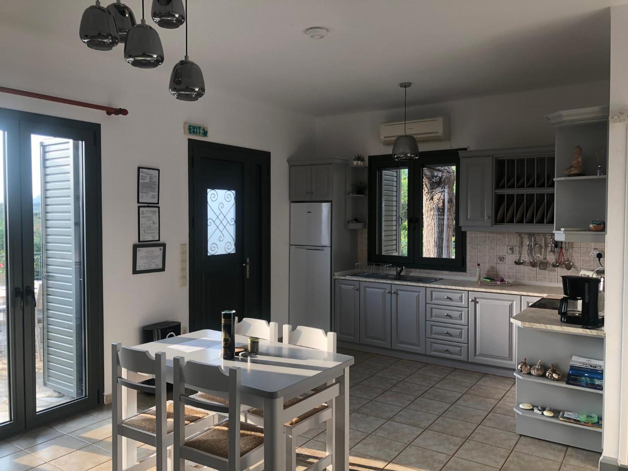 Pefnos Agios Nikolaos (Mani)