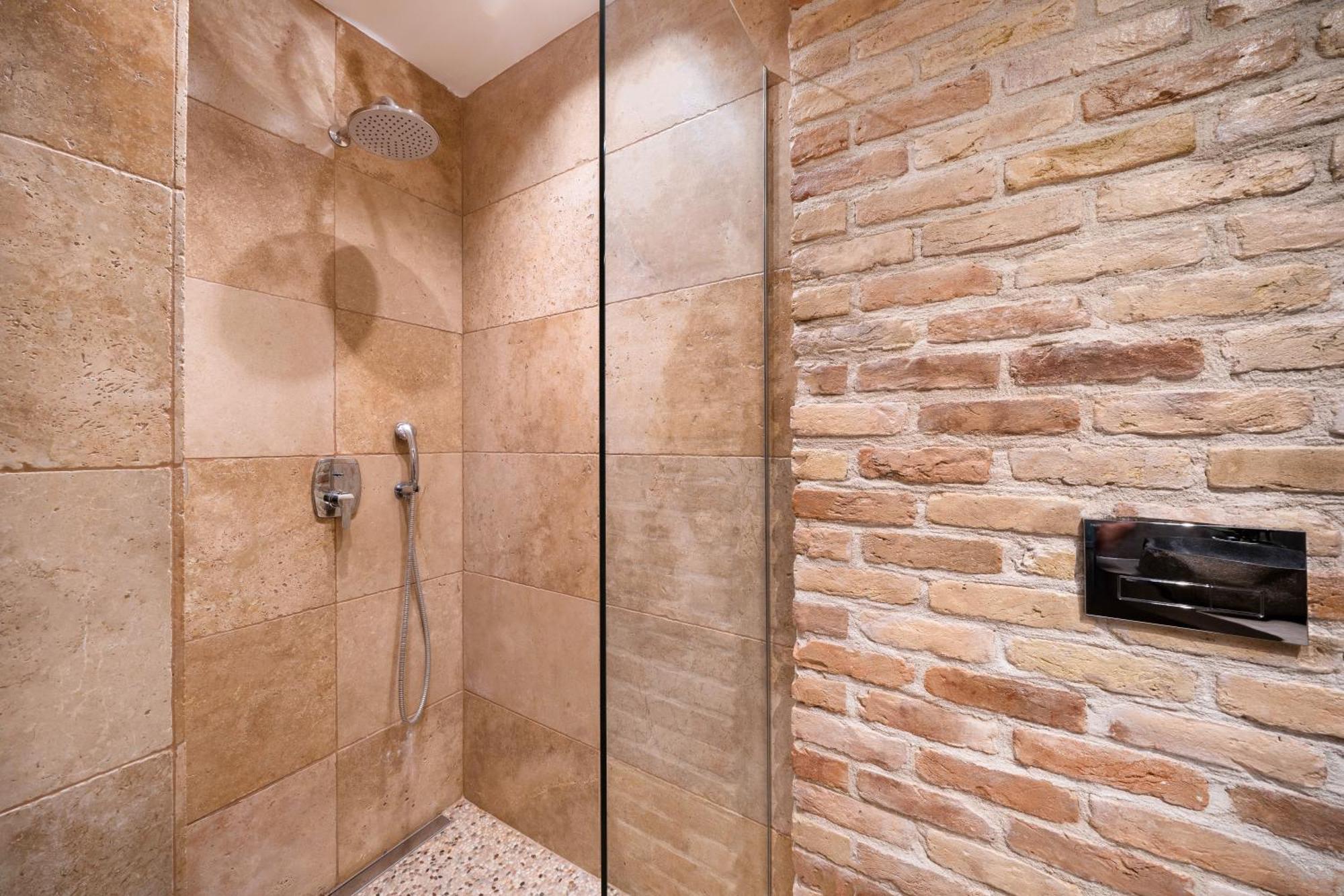 Agorastos Aparthotel