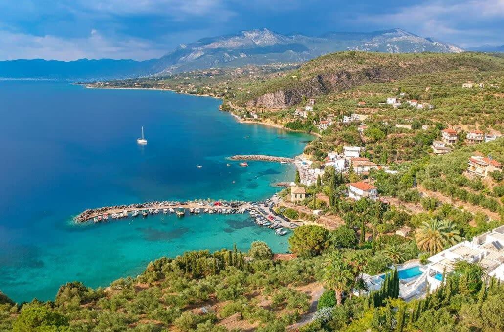 Holiday home Coastal Stone Hideaway With Stunning Scenery *