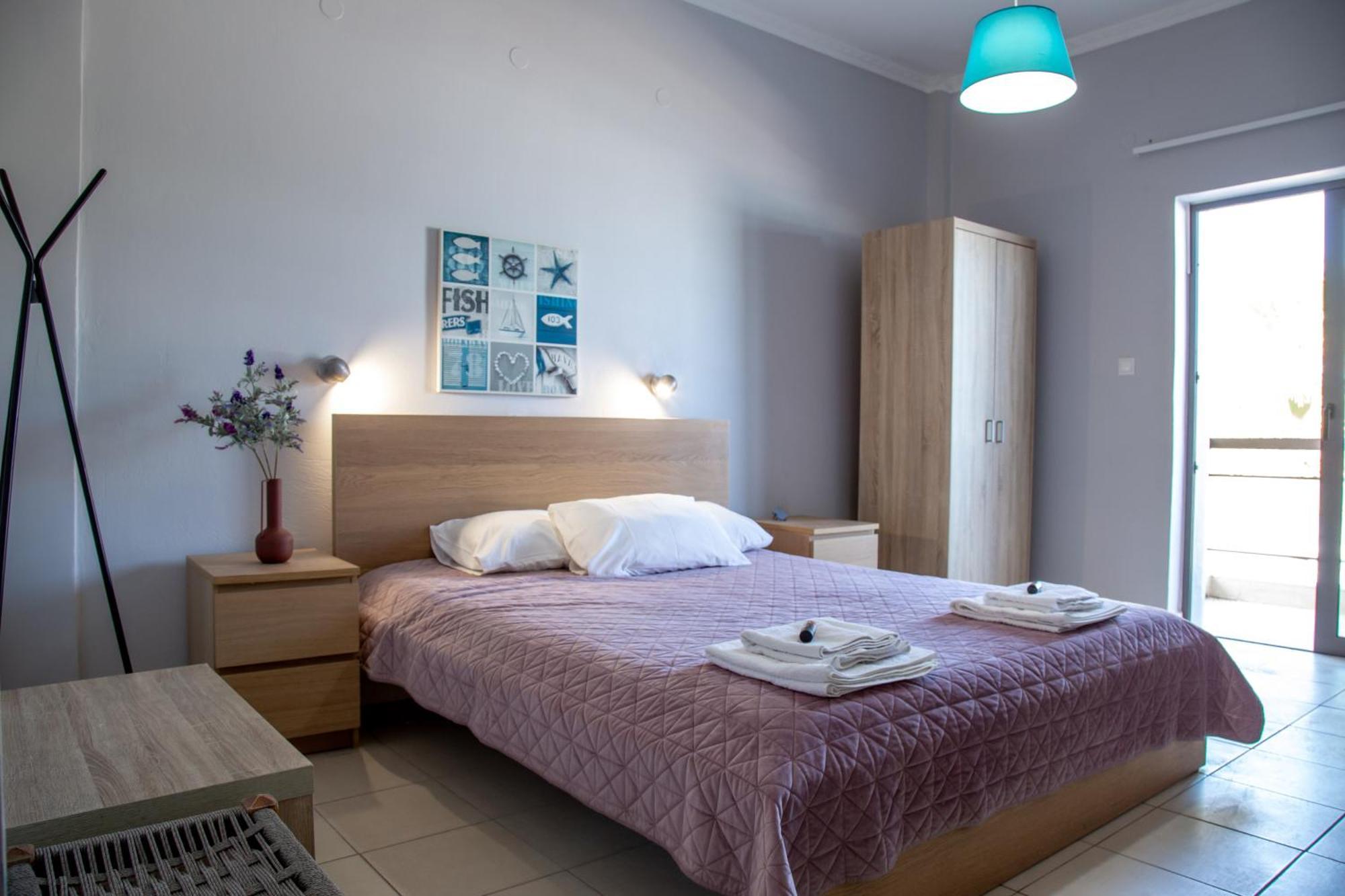Apartment Nefeli Agia Marina (Crete)