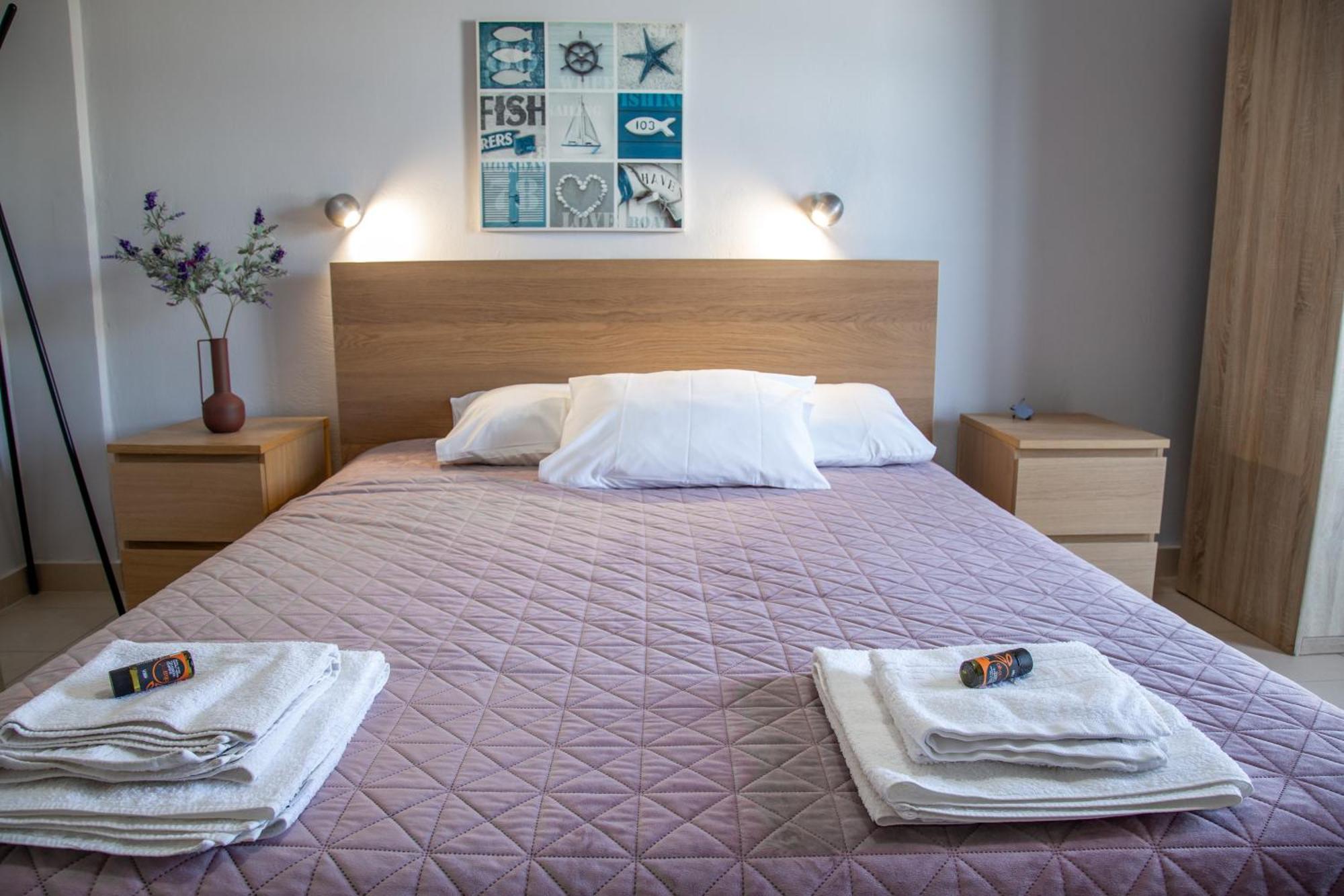 Apartment Nefeli Agia Marina (Crete)
