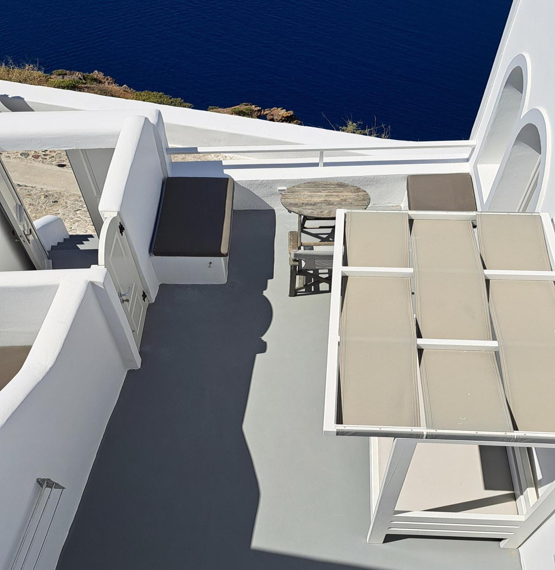 Yposkafo - - Santorini