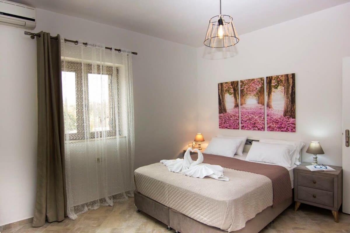Selinitsa Stone - Mani's Private Pool Retreat Holiday home *