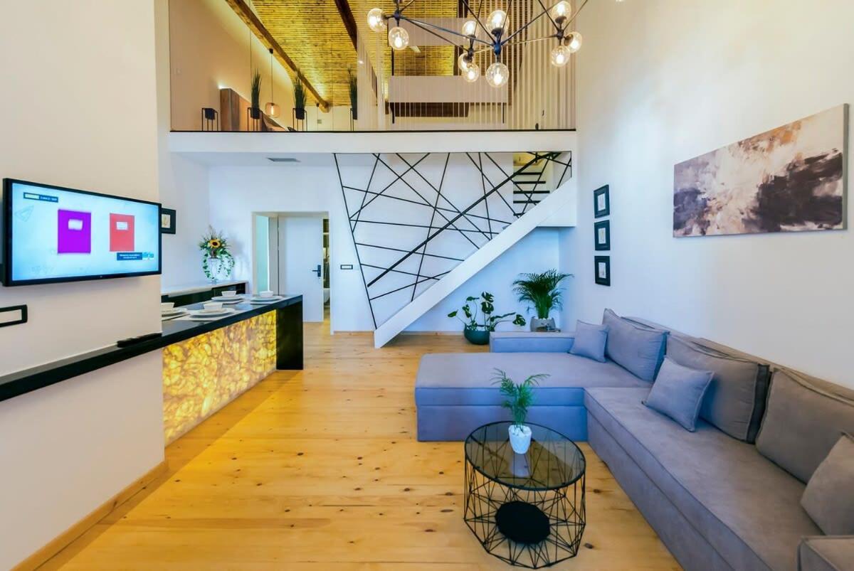 Holiday home Aigli Lux Seafront Retreats- Up To 11ppl