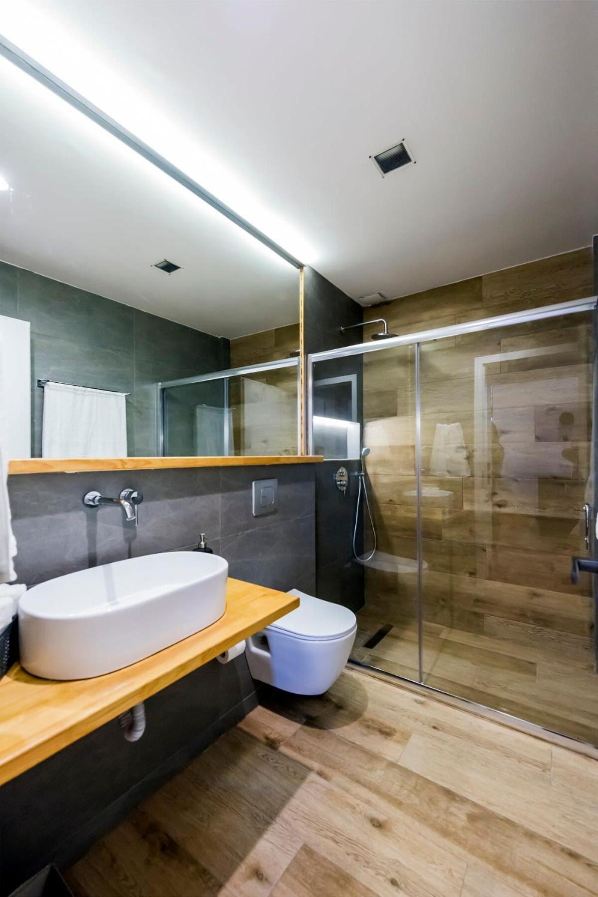 Aigli Lux Seafront Retreats- Up To 11ppl * Kalamata