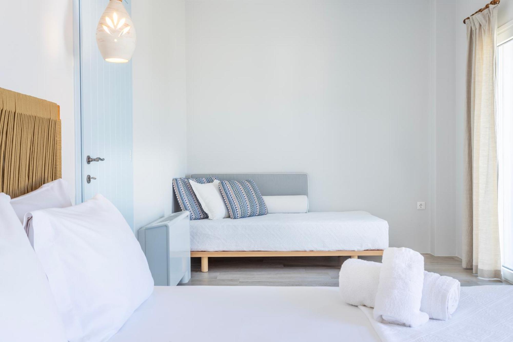 Apartment Alsea Seafront In Agia Pelagia Kythera