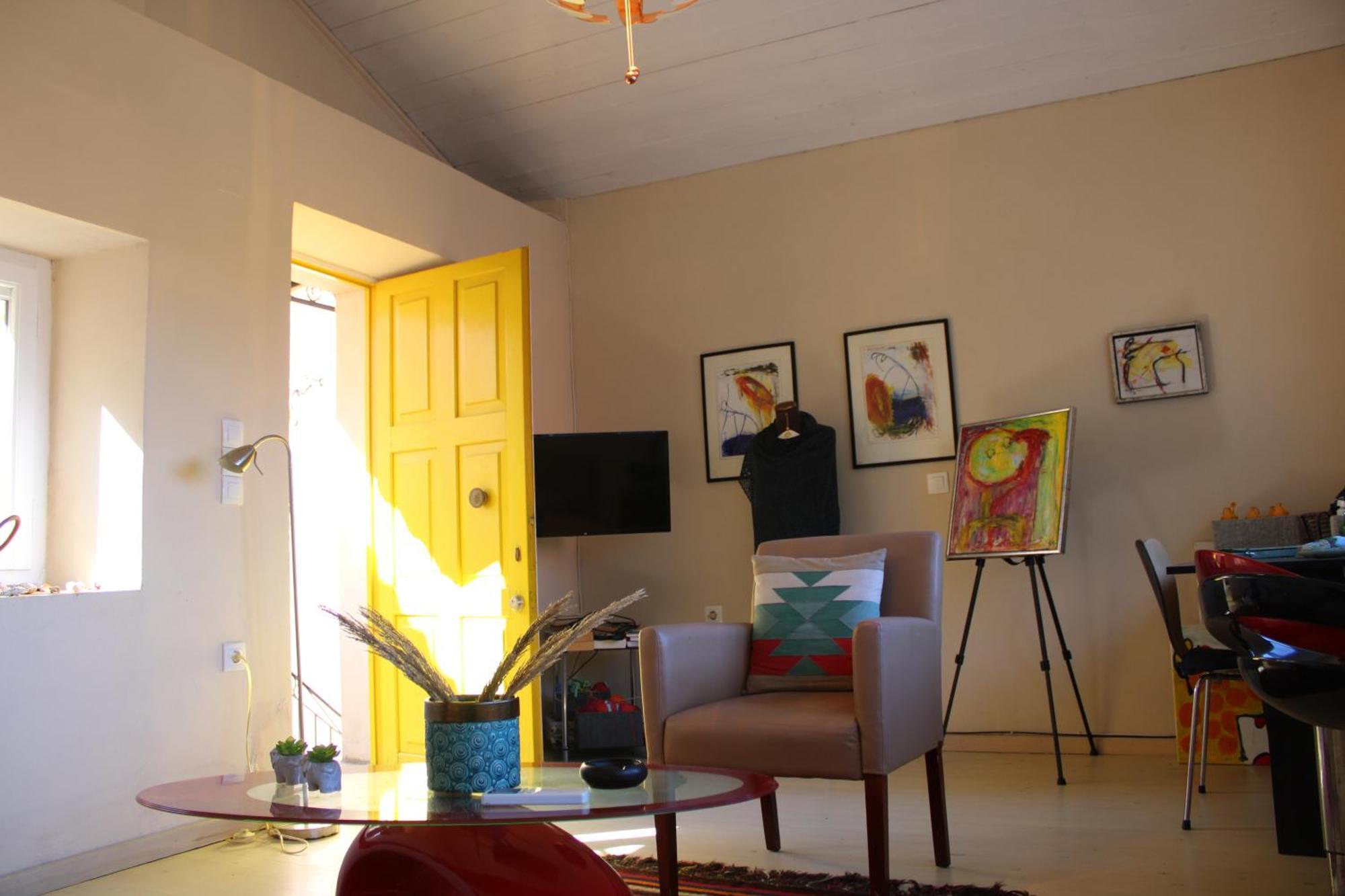 Artistic Sea View House