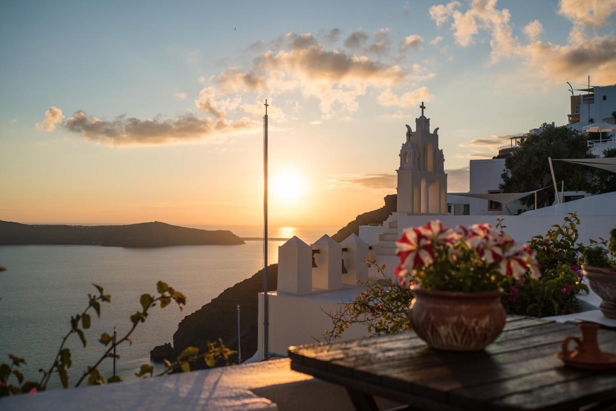 Lithies Traditional Homes 5* Firostefani