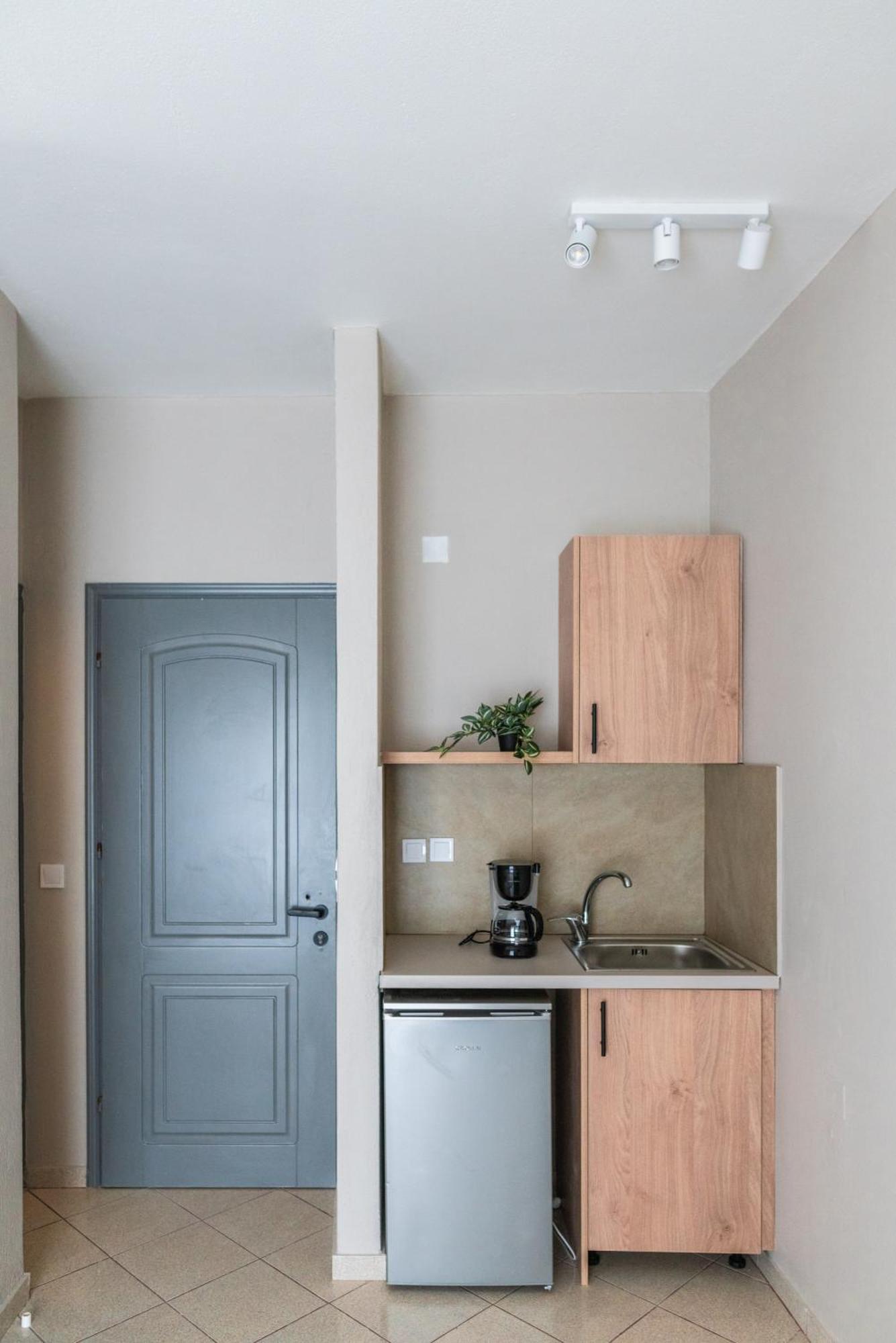 Apartment Blue Hug *