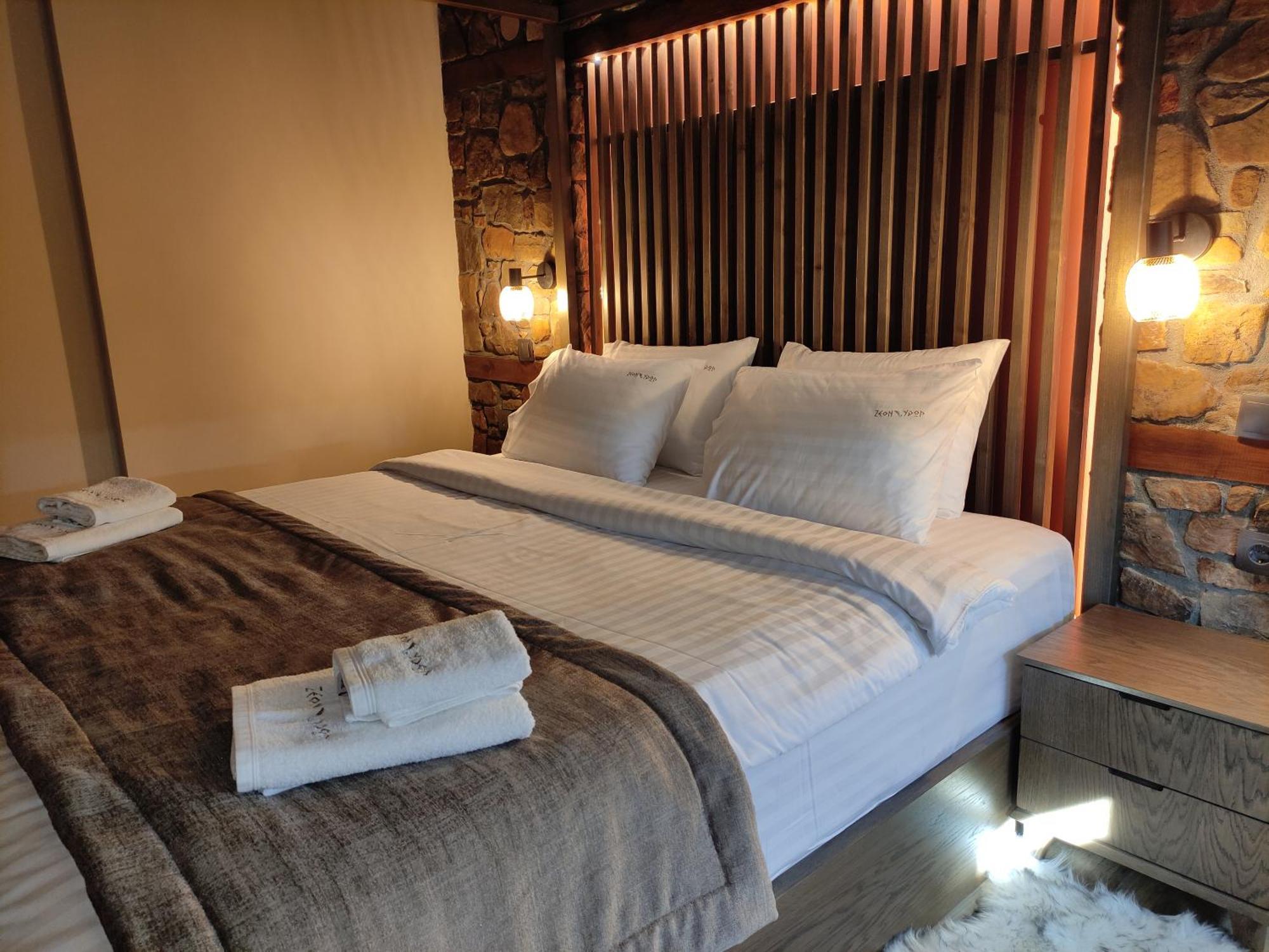 Guest house ζέον ύδωρ *