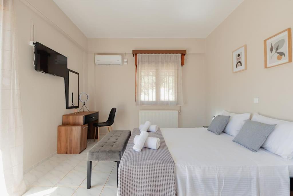 Panoramic Seascape Retreat *