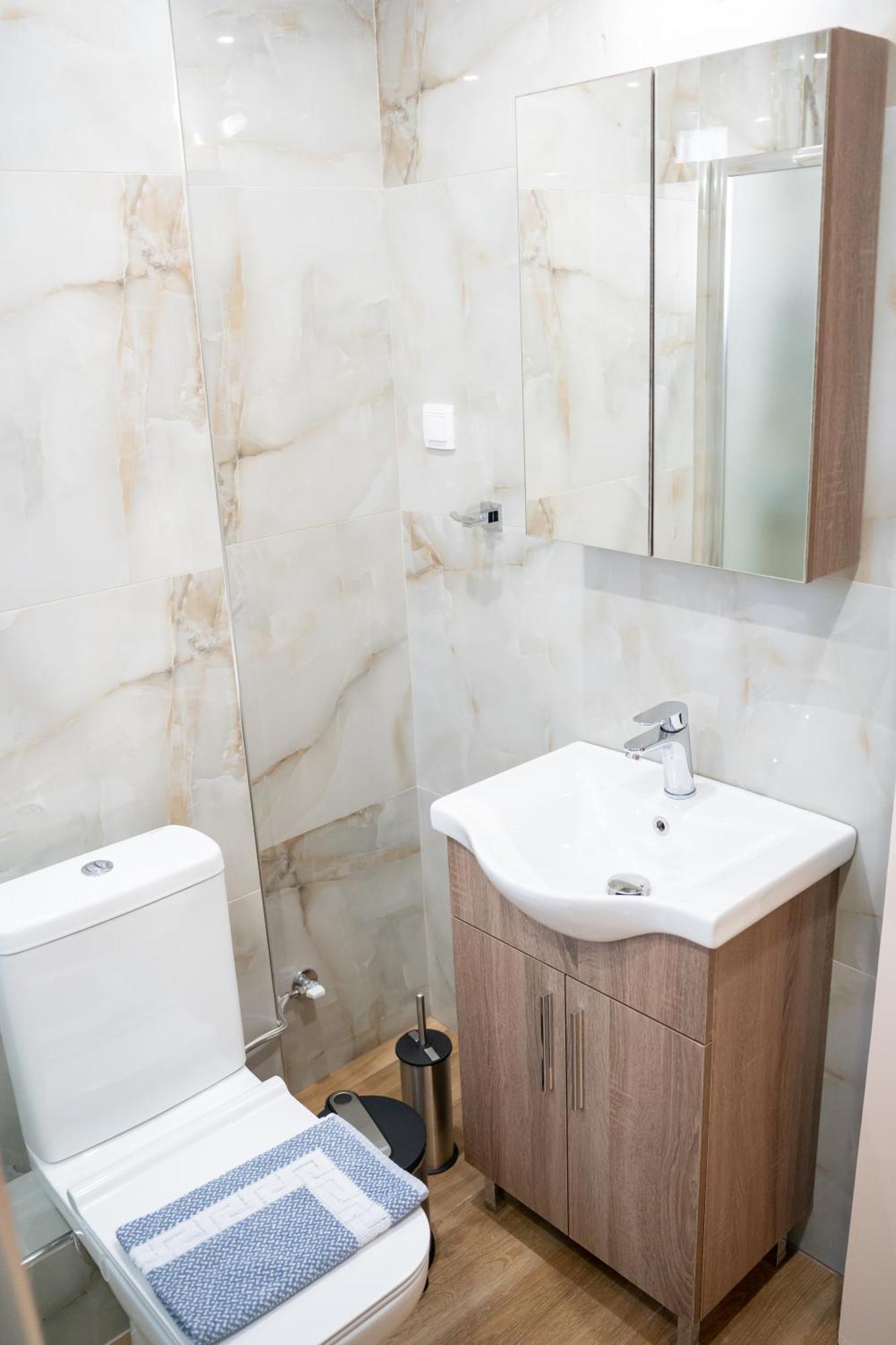 Kostis Luxury * Agrinio