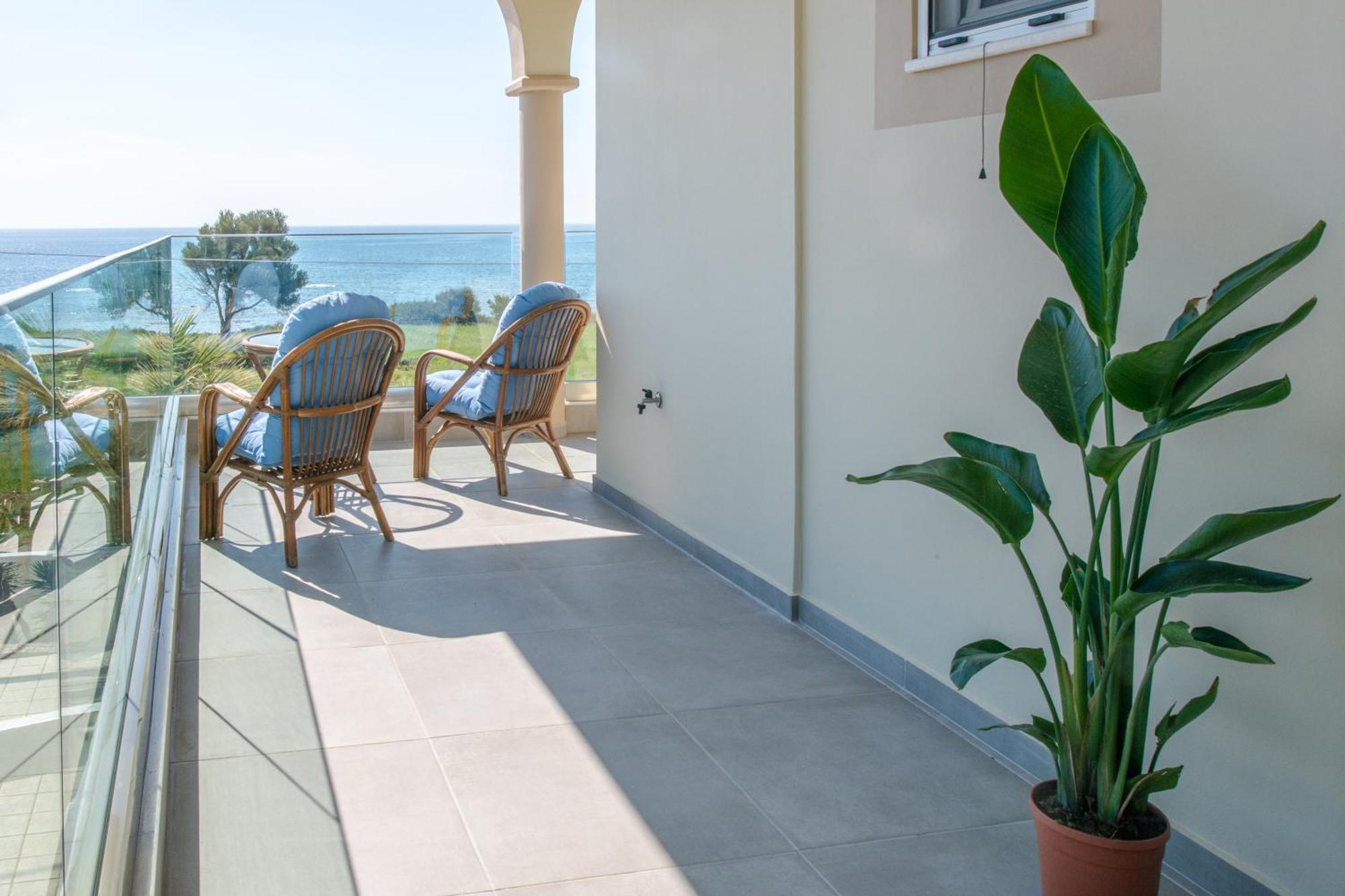 Apartment Avra View