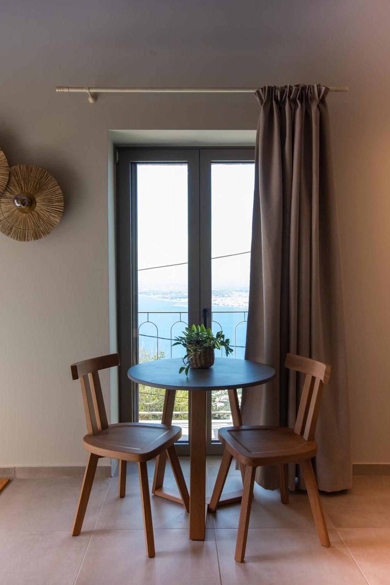 Villa Orithyia Prime Living *