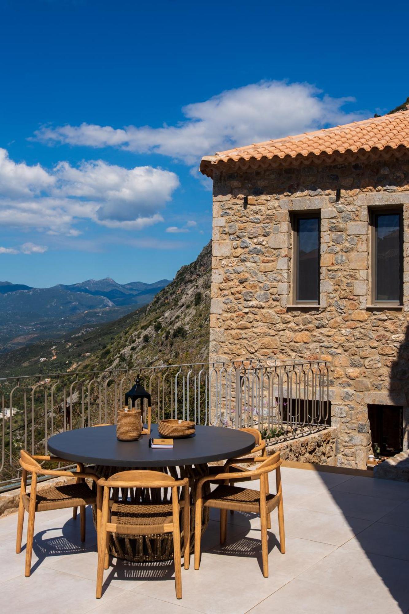 Orithyia Prime Living Villa Kalamata