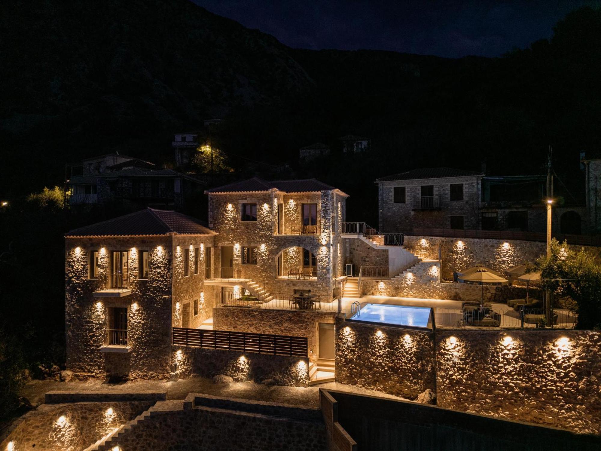 Villa Orithyia Prime Living