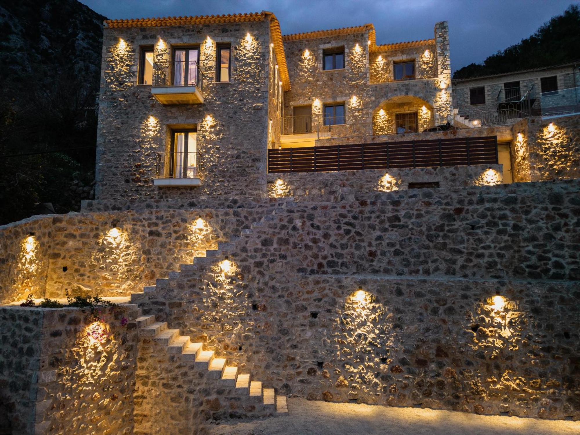 Villa Orithyia Prime Living *