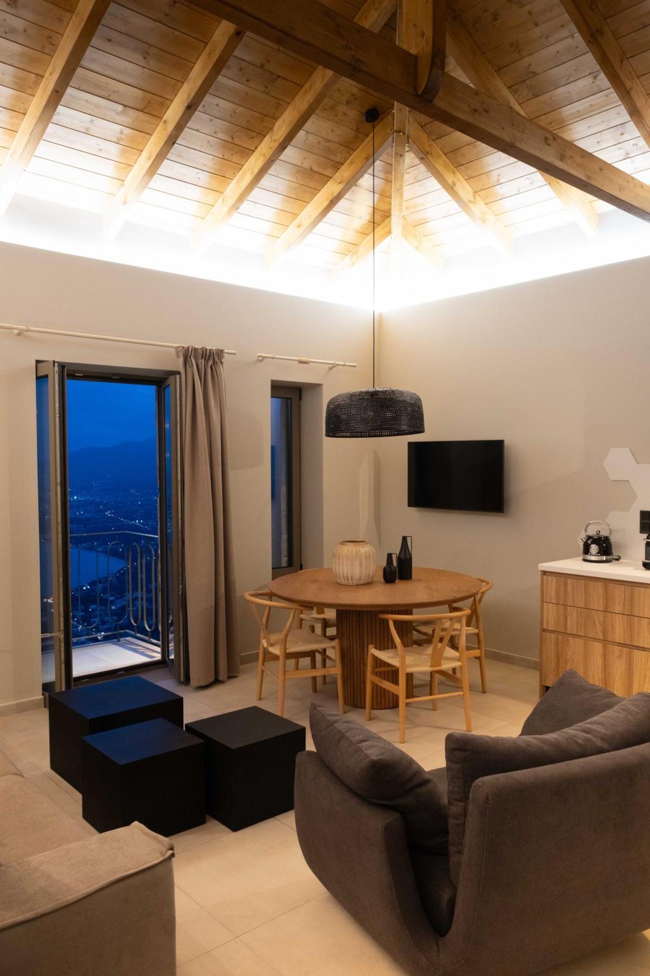 Villa Orithyia Prime Living