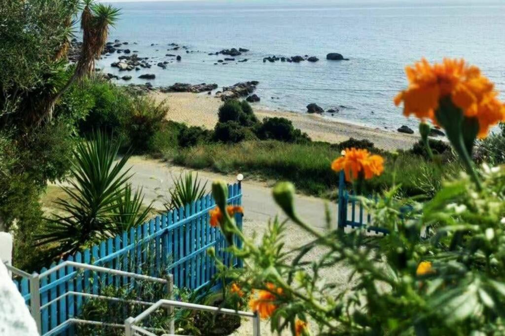 Holiday home Savvas Paralia Vrachou
