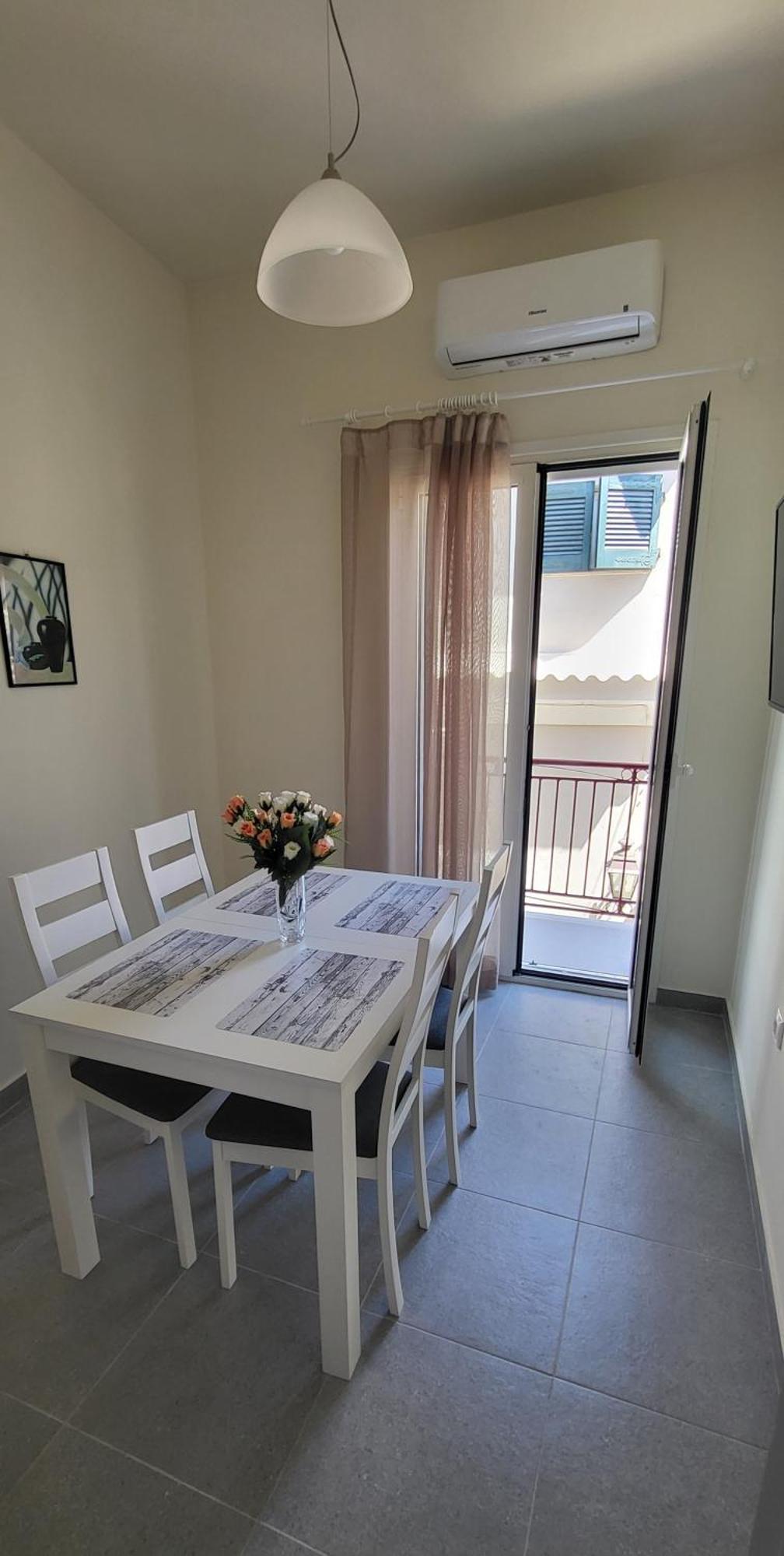Stamatis House - In The Center Of Paxos Lakka (Paxos)