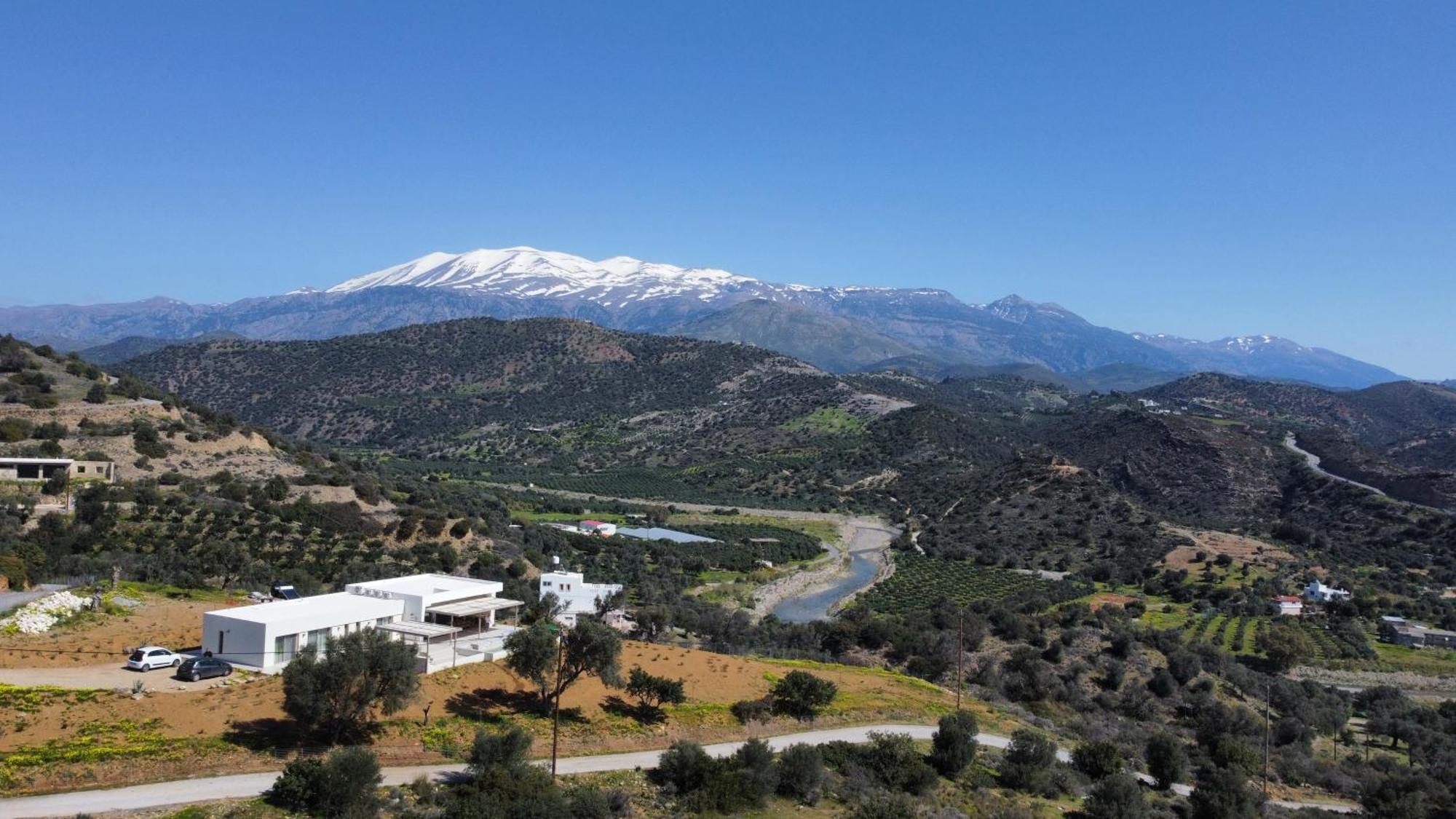 Ninemia Villa Agia Galini (Crete)