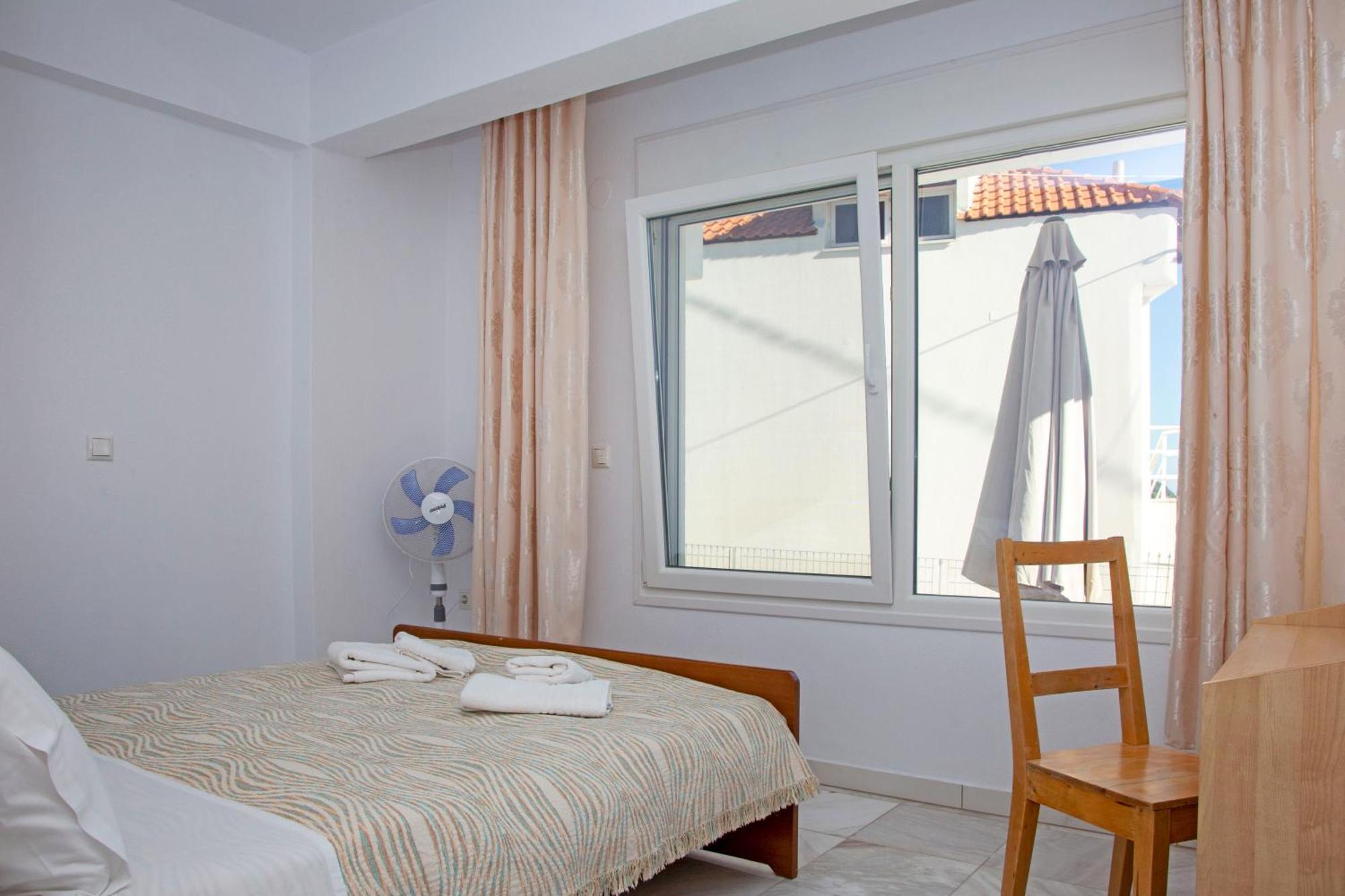 N&j Palio Apartment Palaiontsiflikion
