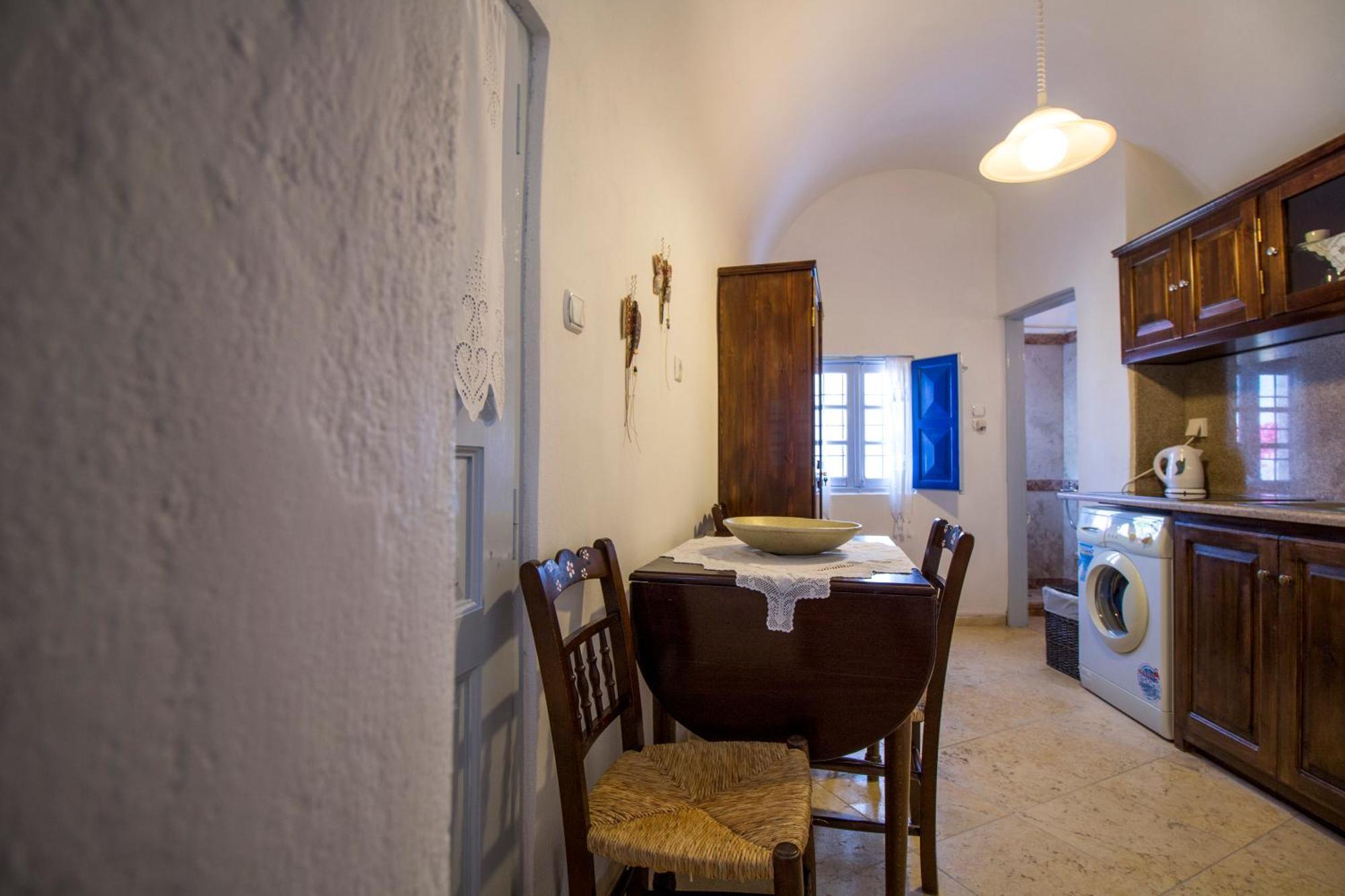 Lithies Traditional Homes Hotel