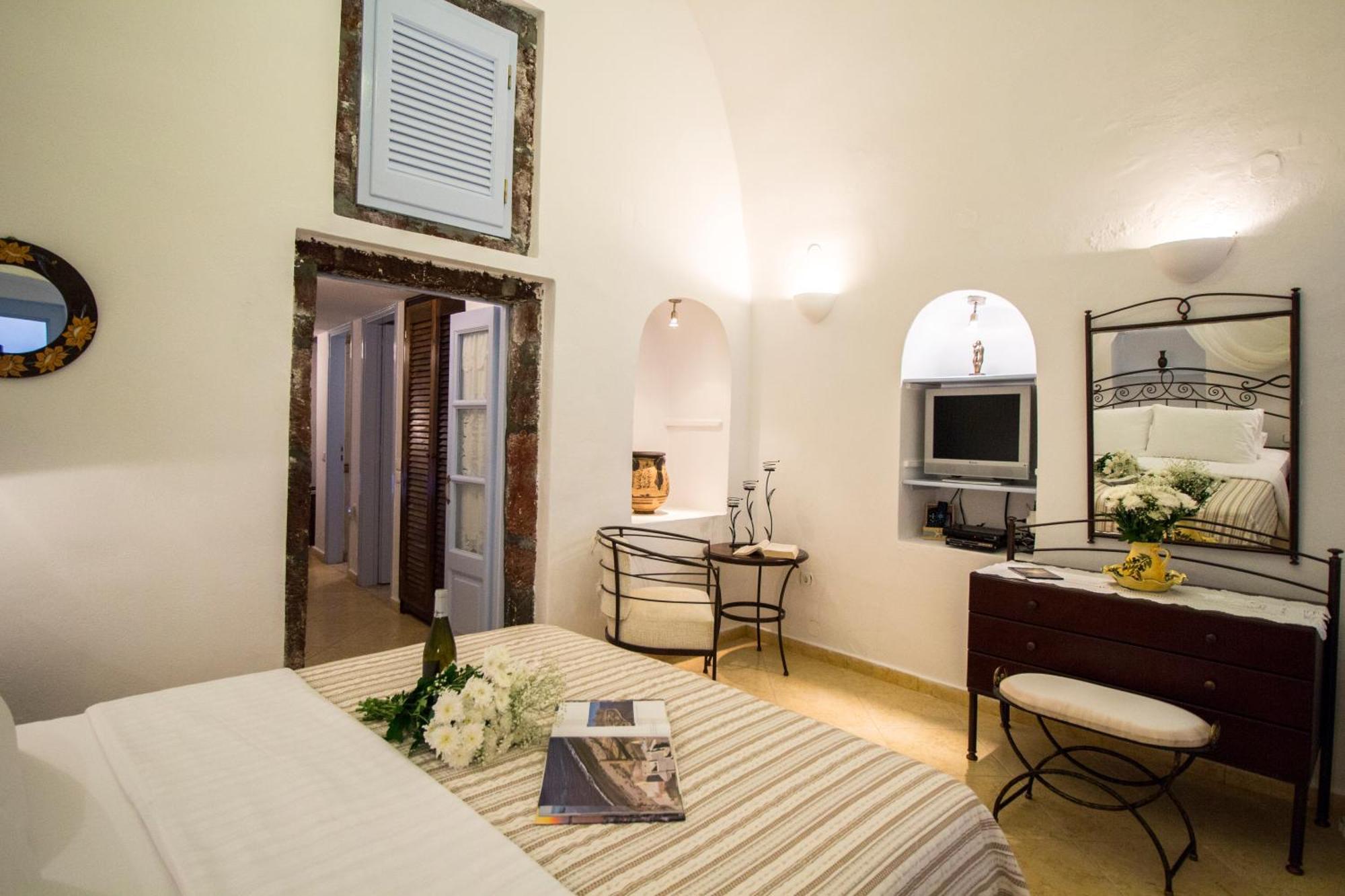 Lithies Traditional Homes Hotel Firostefani