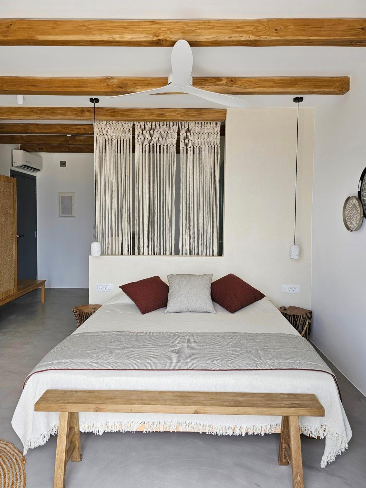 Lefki Sokolata Villa