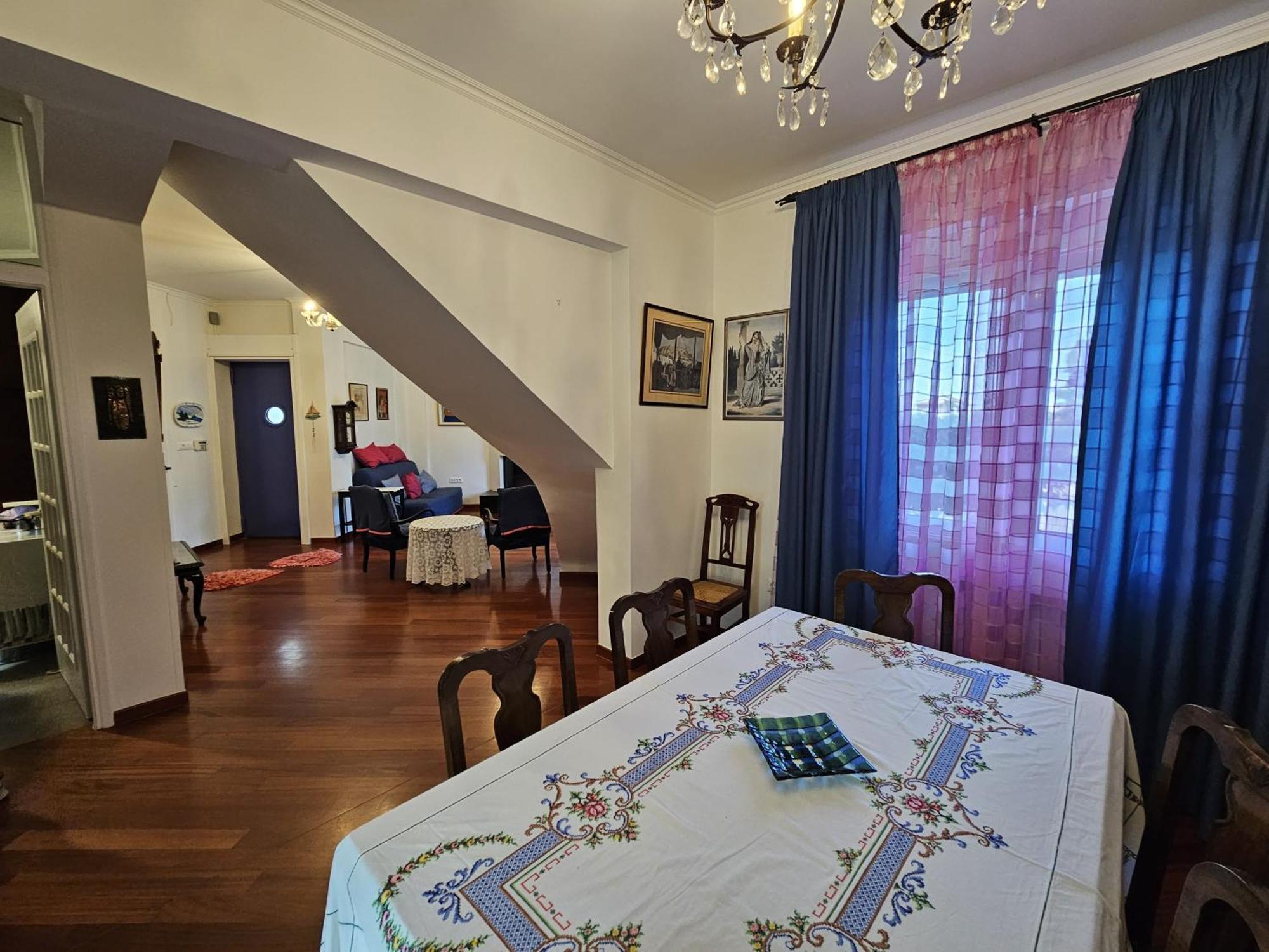 Virginia's Art House * Porto Rafti