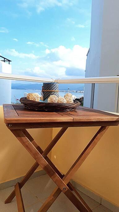 1br Renovated By The Sea * Stalida