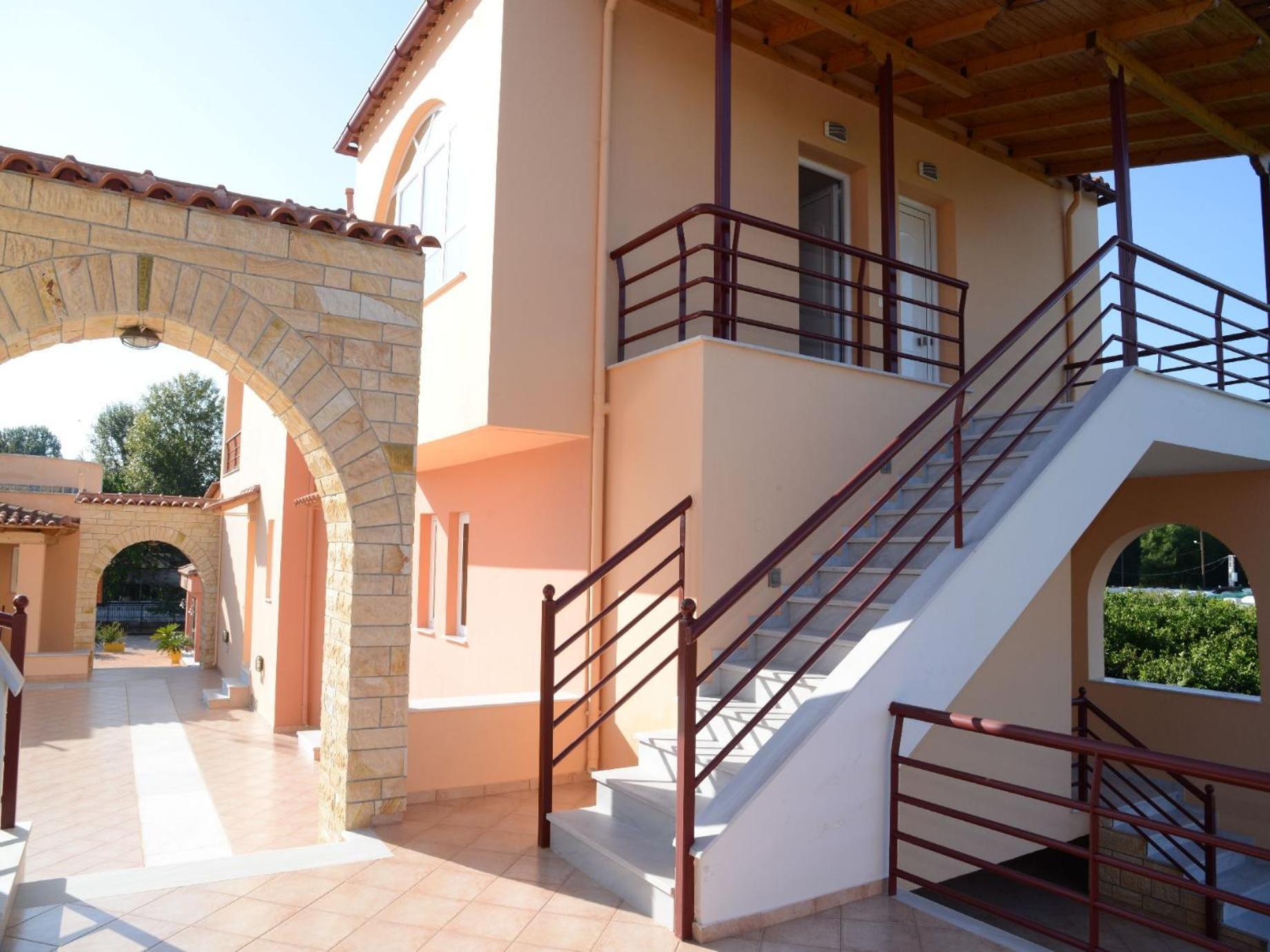 Aparthotel Maria's Filoxenia
