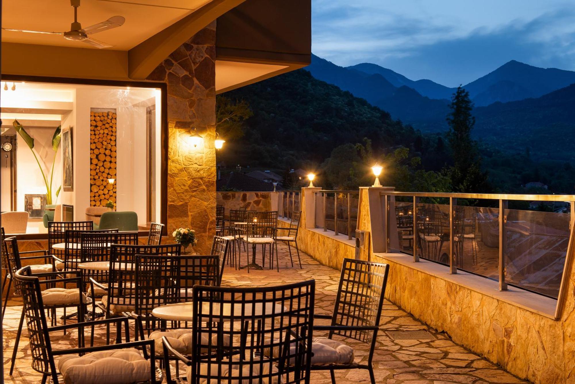 Naiades Hotel 4*