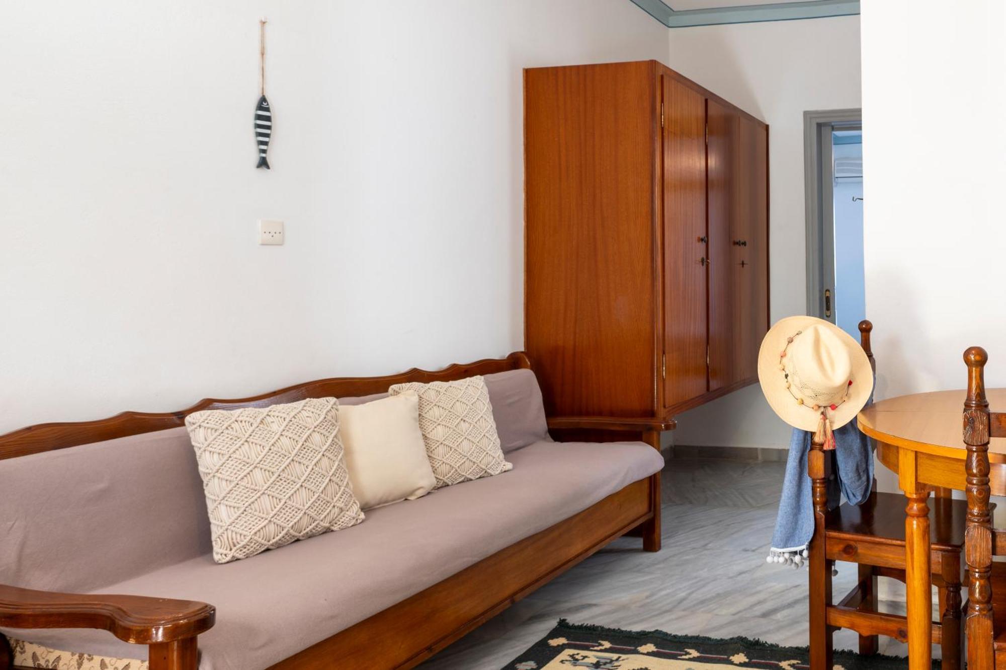 Aparthotel Irene Leros 2*