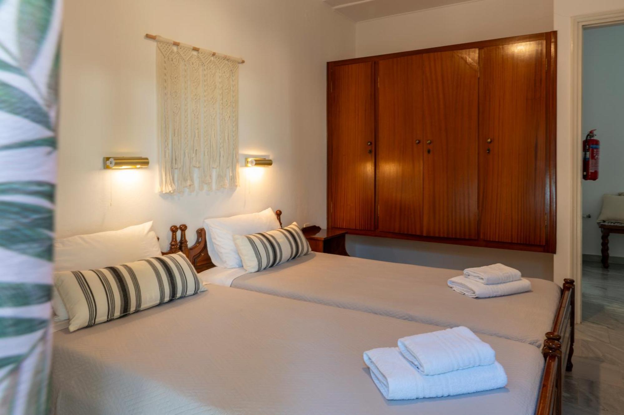 Irene Leros Aparthotel 2*